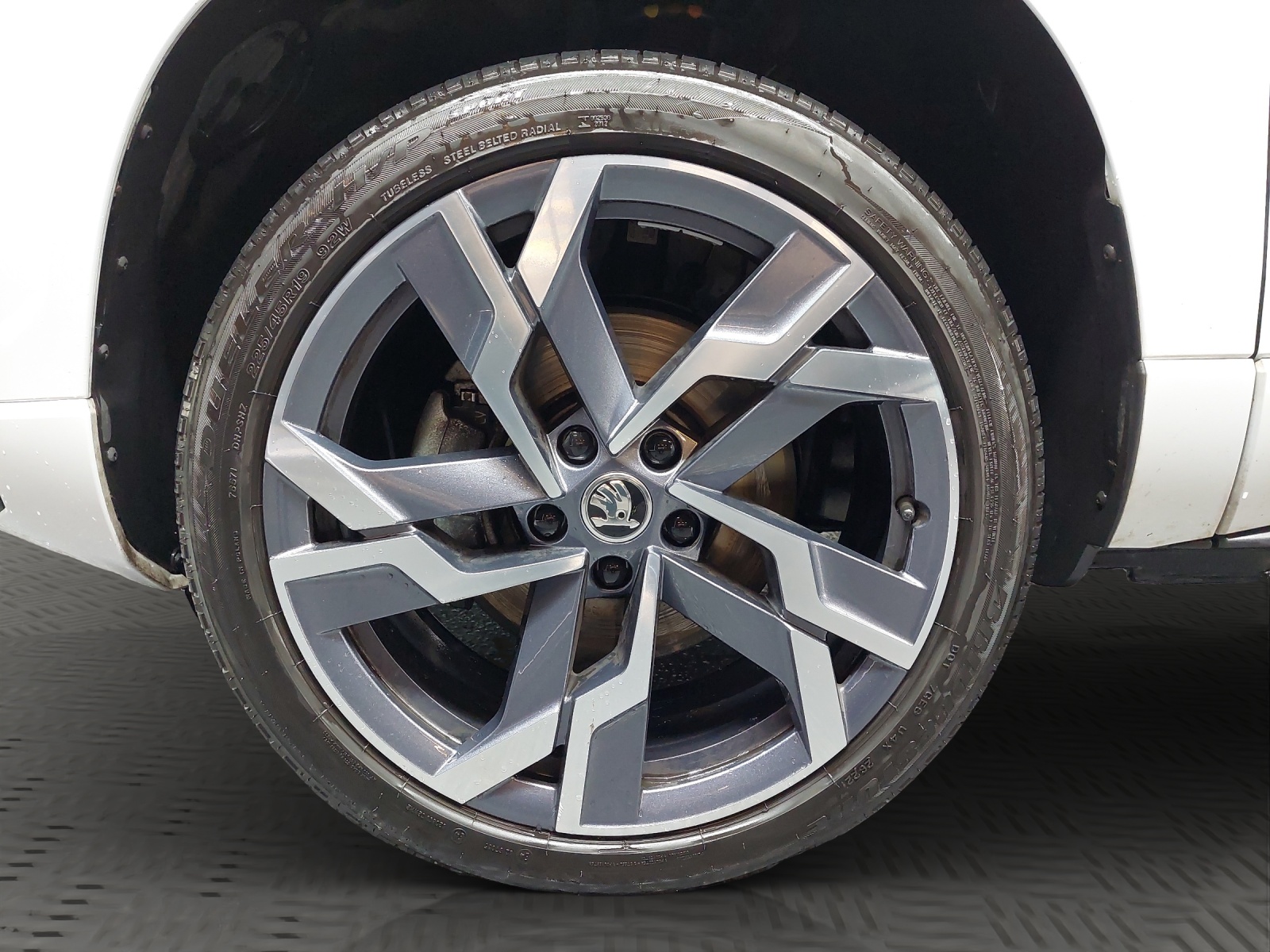 SKODA Karoq 2.0 TSI SportLine 4x4 DSG-image-12