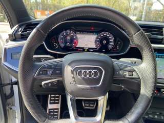 AUDI Q3 2.0 40 TFSI S line quattro S-Tronic-image-8