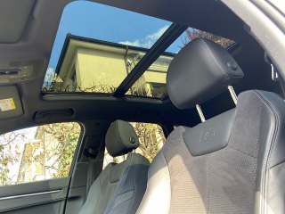 AUDI Q3 2.0 40 TFSI S line quattro S-Tronic-image-3