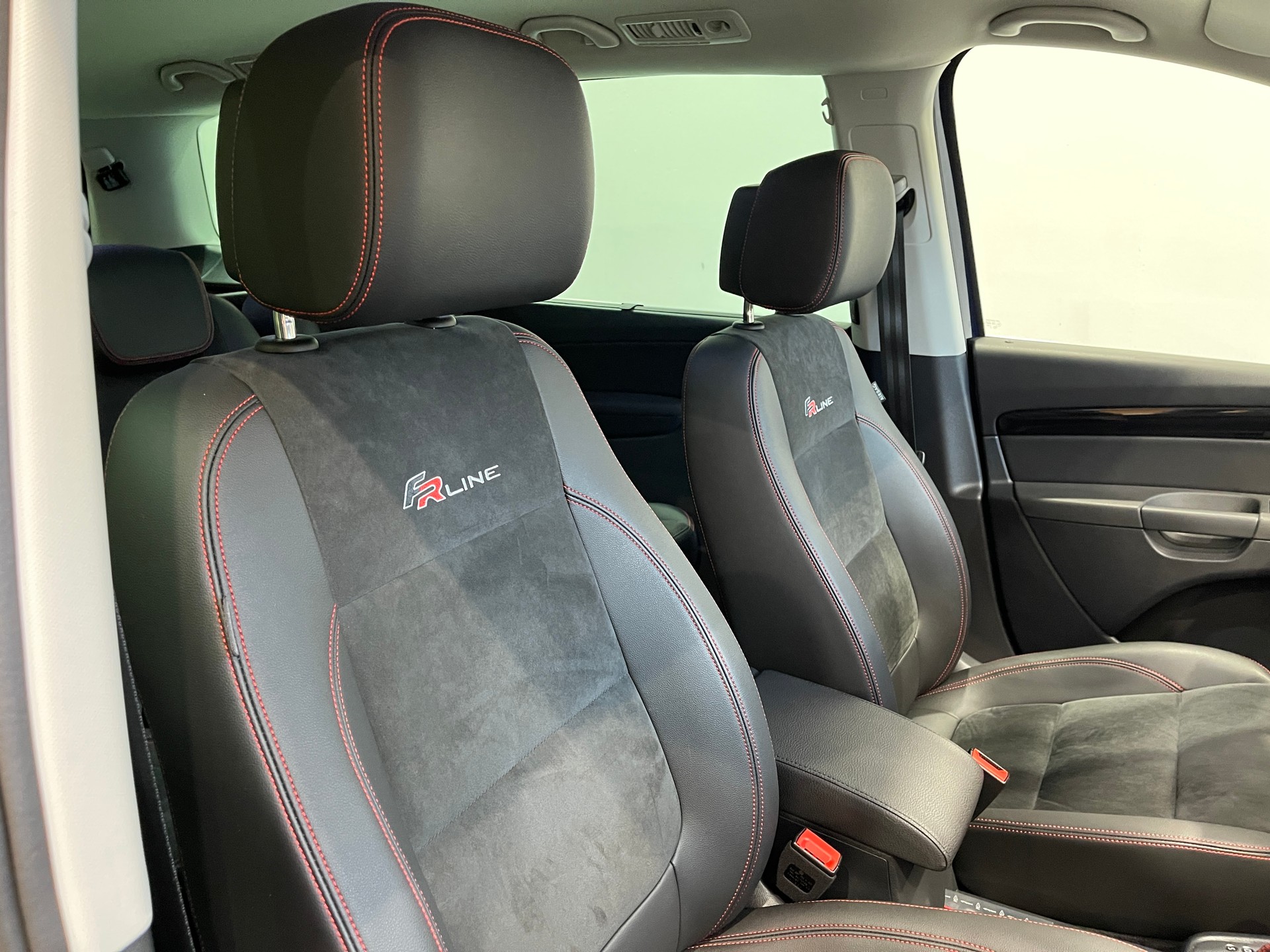 SEAT Alhambra 1.4 TSI DSG Hola FR-image-19