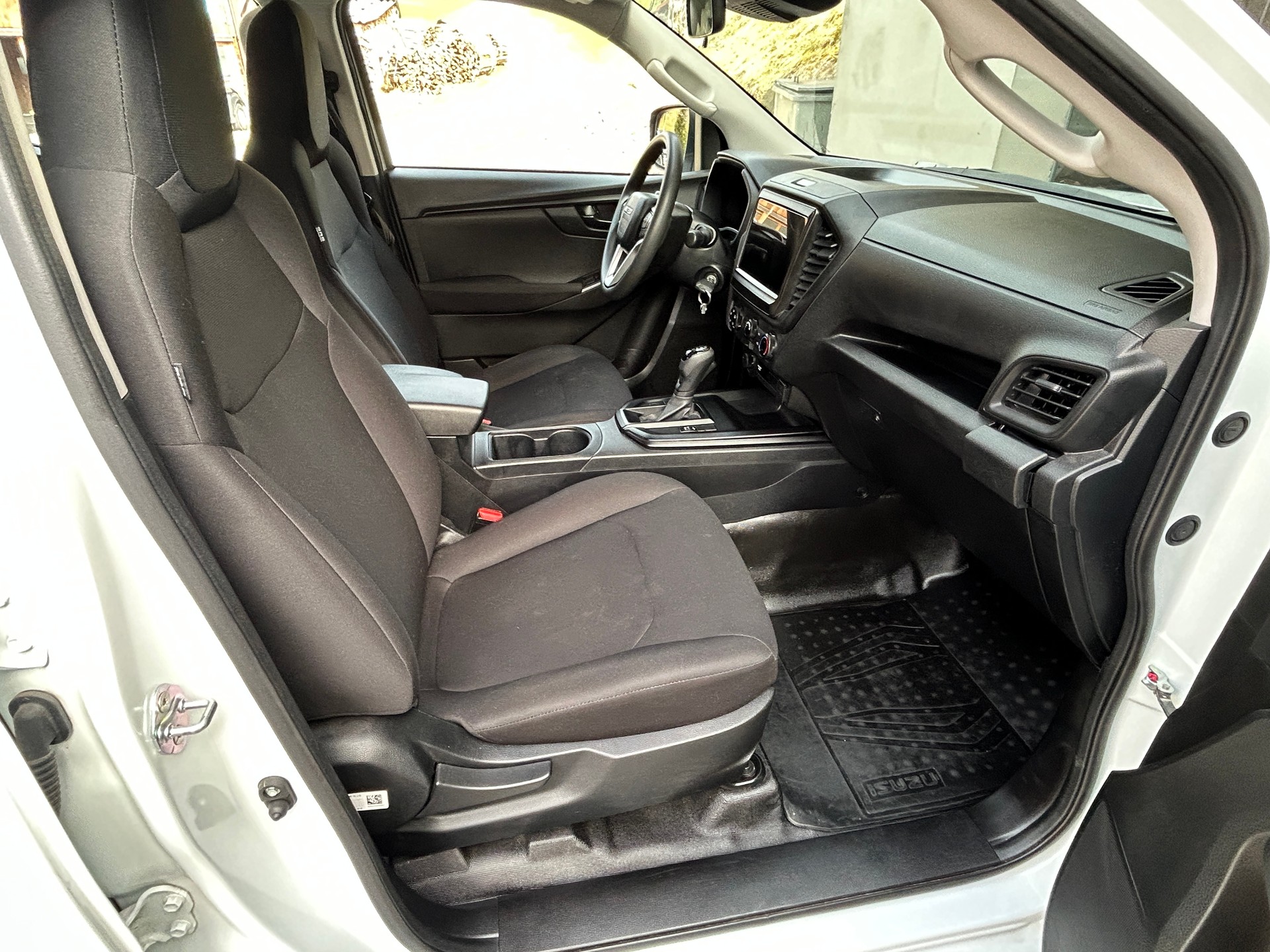 ISUZU N60 4x4 Aut.-image-6