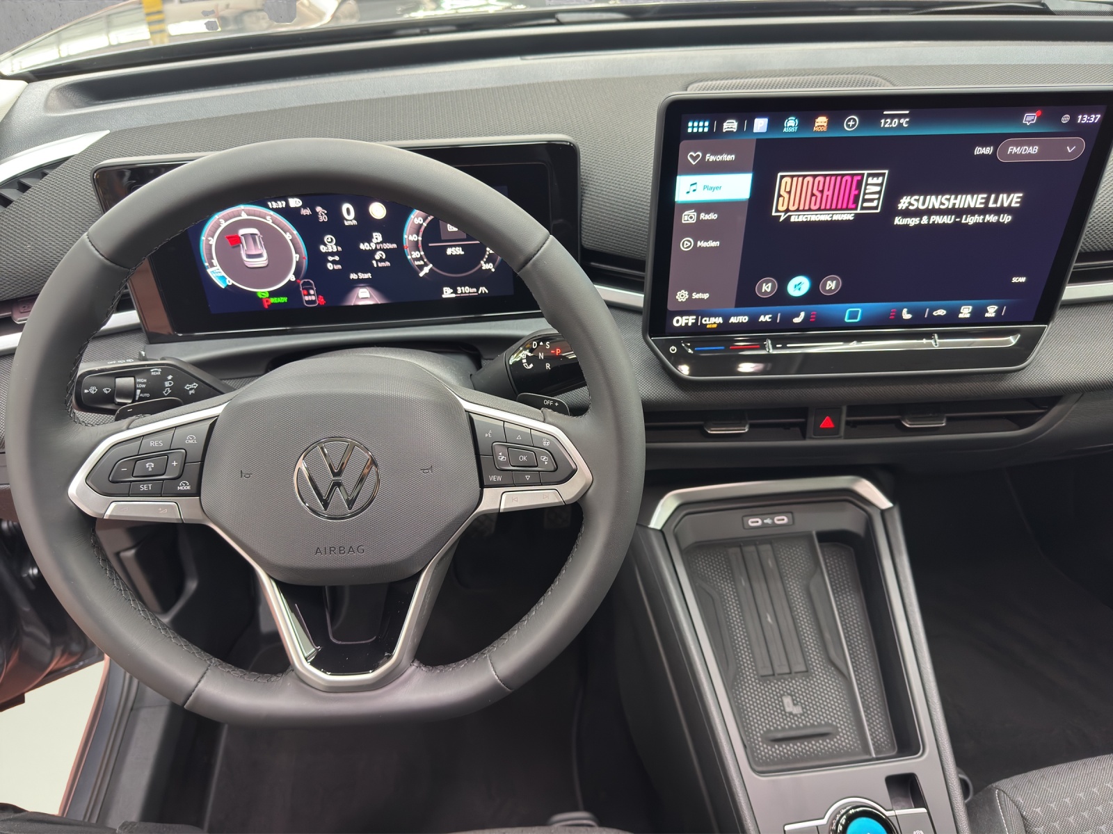 VW T-Roc 1.5 eTSI mHEV Life DSG-image-8