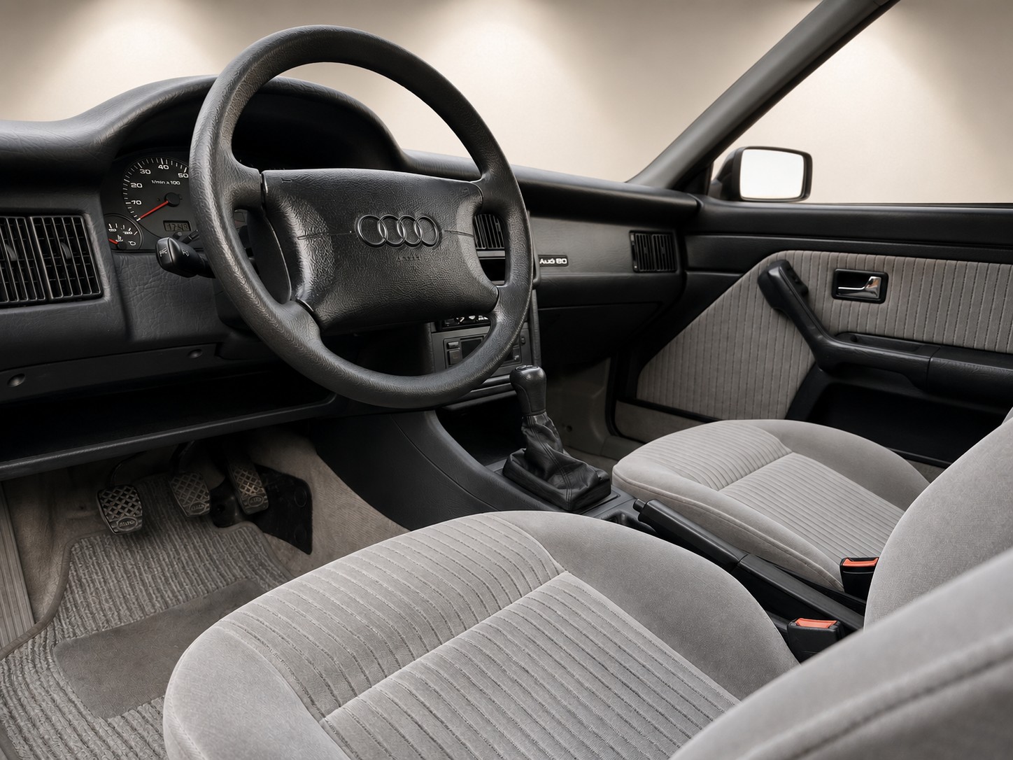 AUDI 80 Avant 2.6 E V6 - Expertisée vétéran-image-3