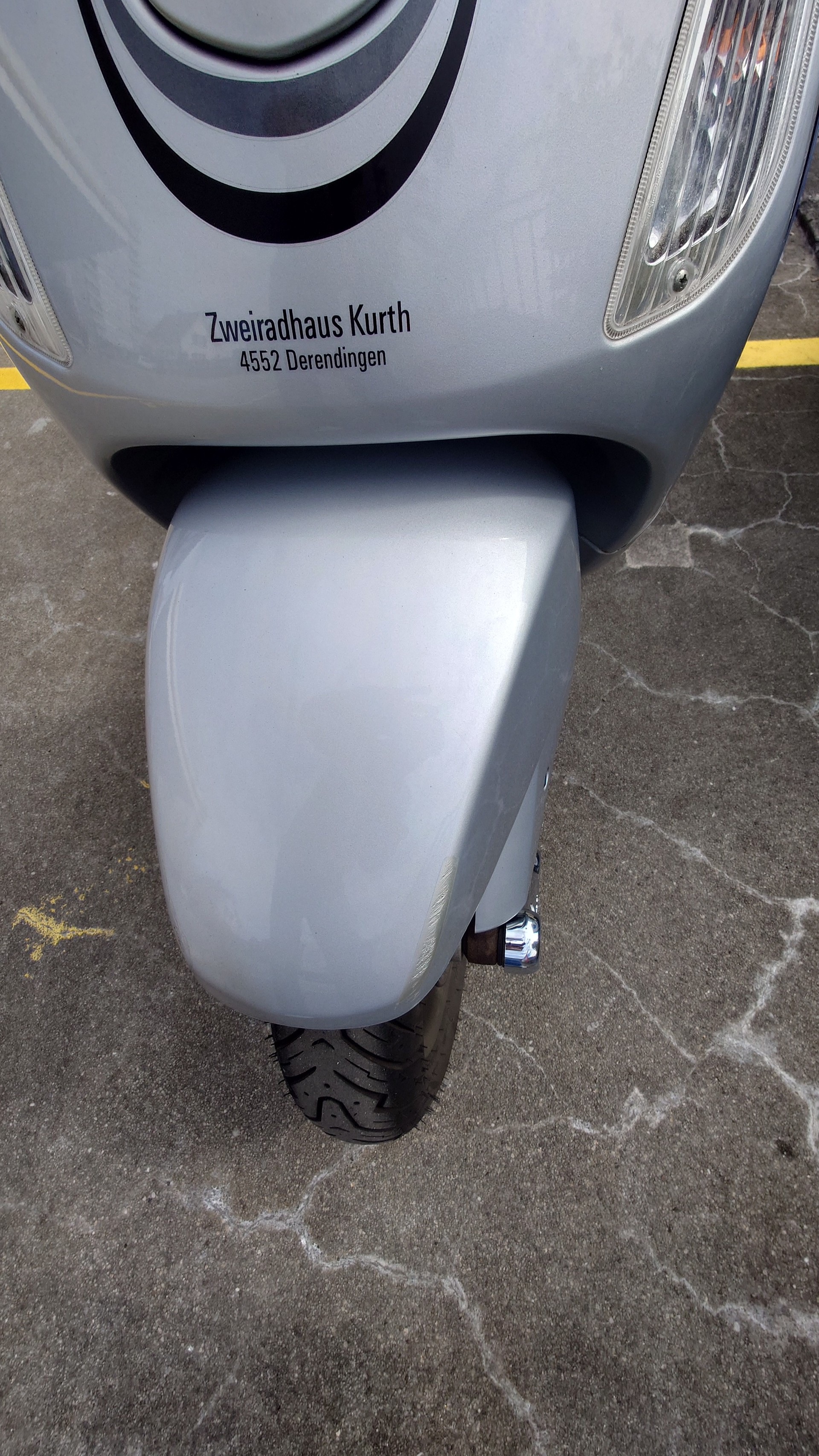 PIAGGIO Vespa 125 LX4-image-6