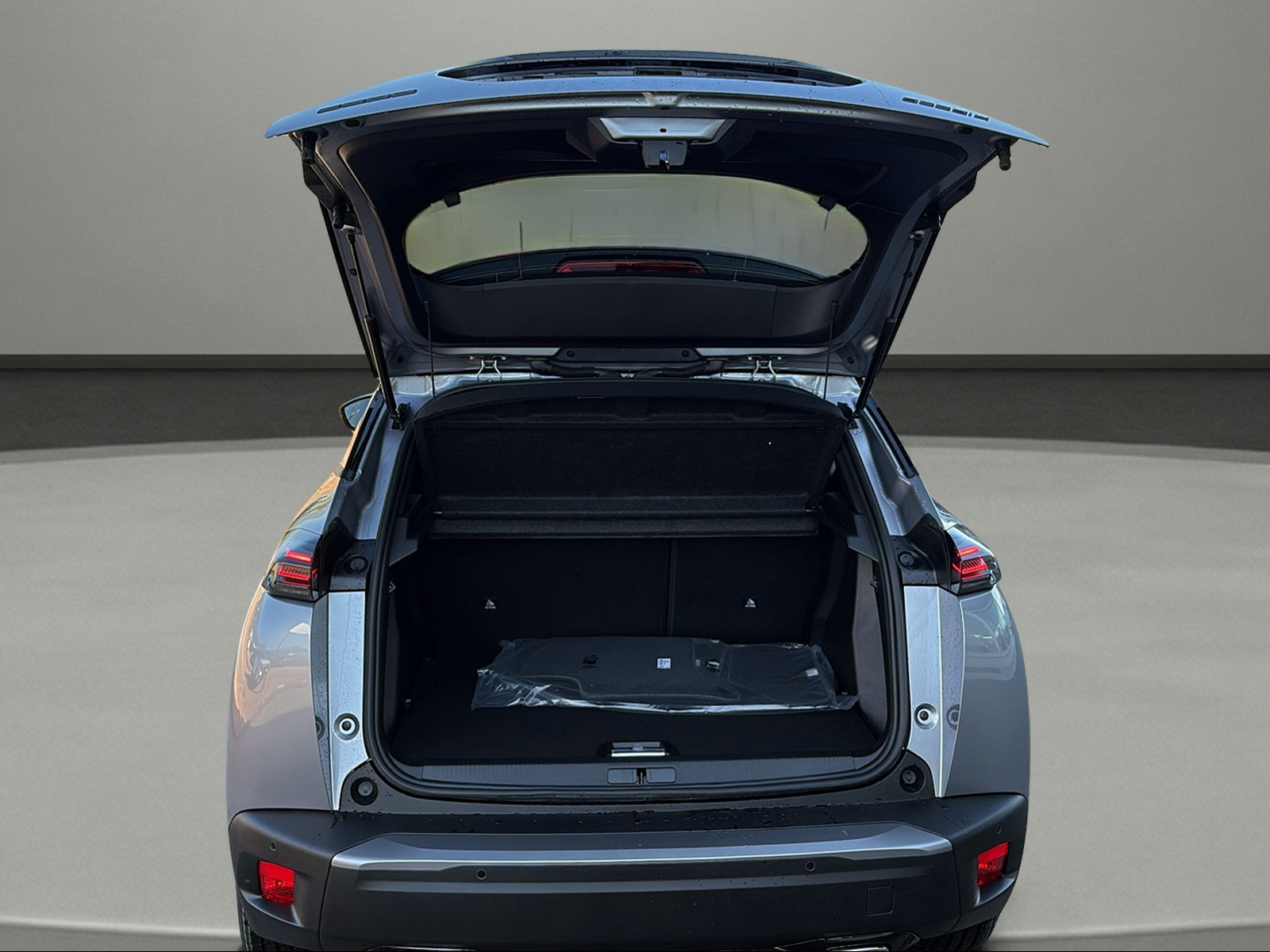 PEUGEOT 2008 1.2 145 MHEV GT-image-9