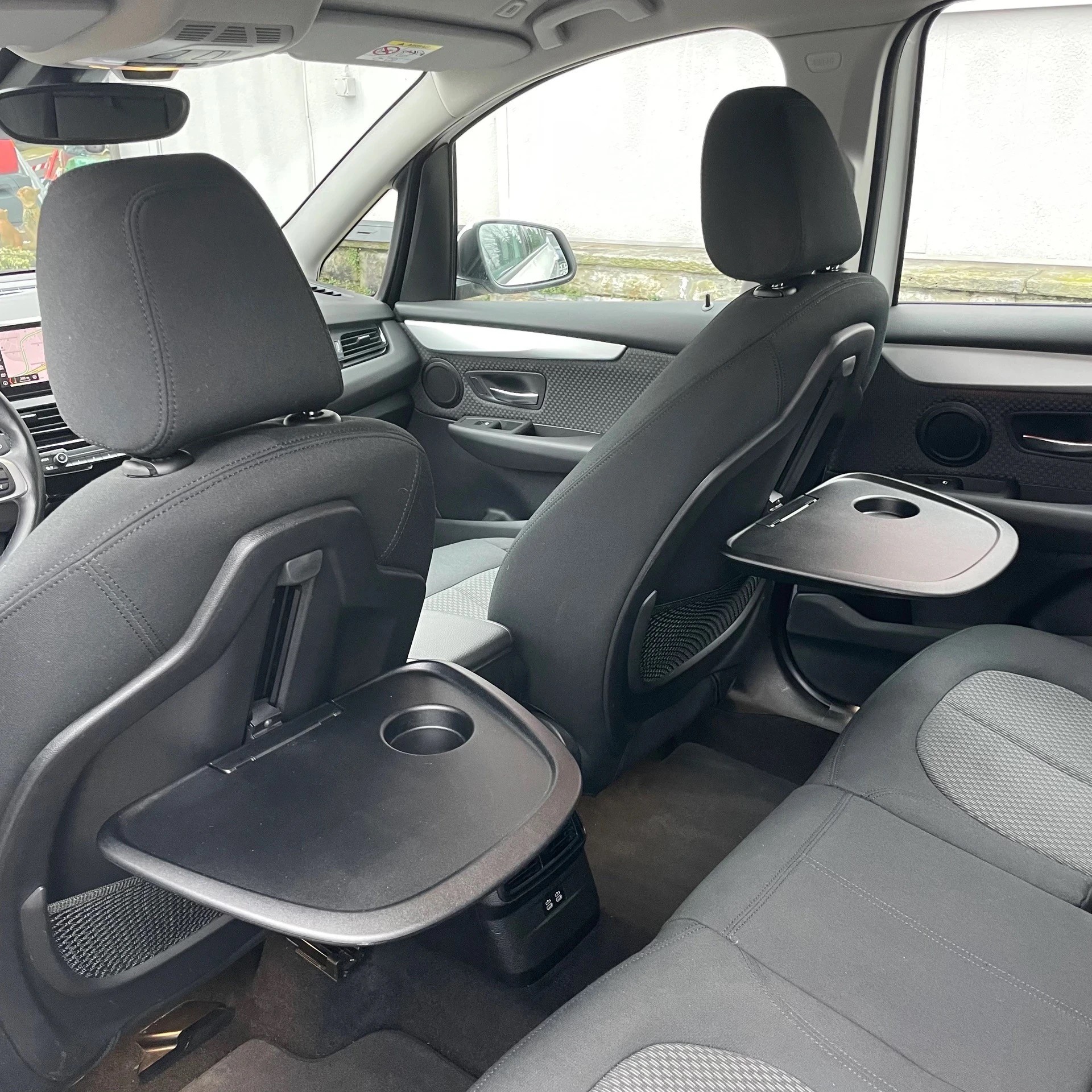 BMW 218d xDrive Gran Tourer Steptronic *CH-FAHRZEUG / ANHÄNGERKUPPLUNG / 7 SITZE / 12 MONATE GARANTIE*-image-11
