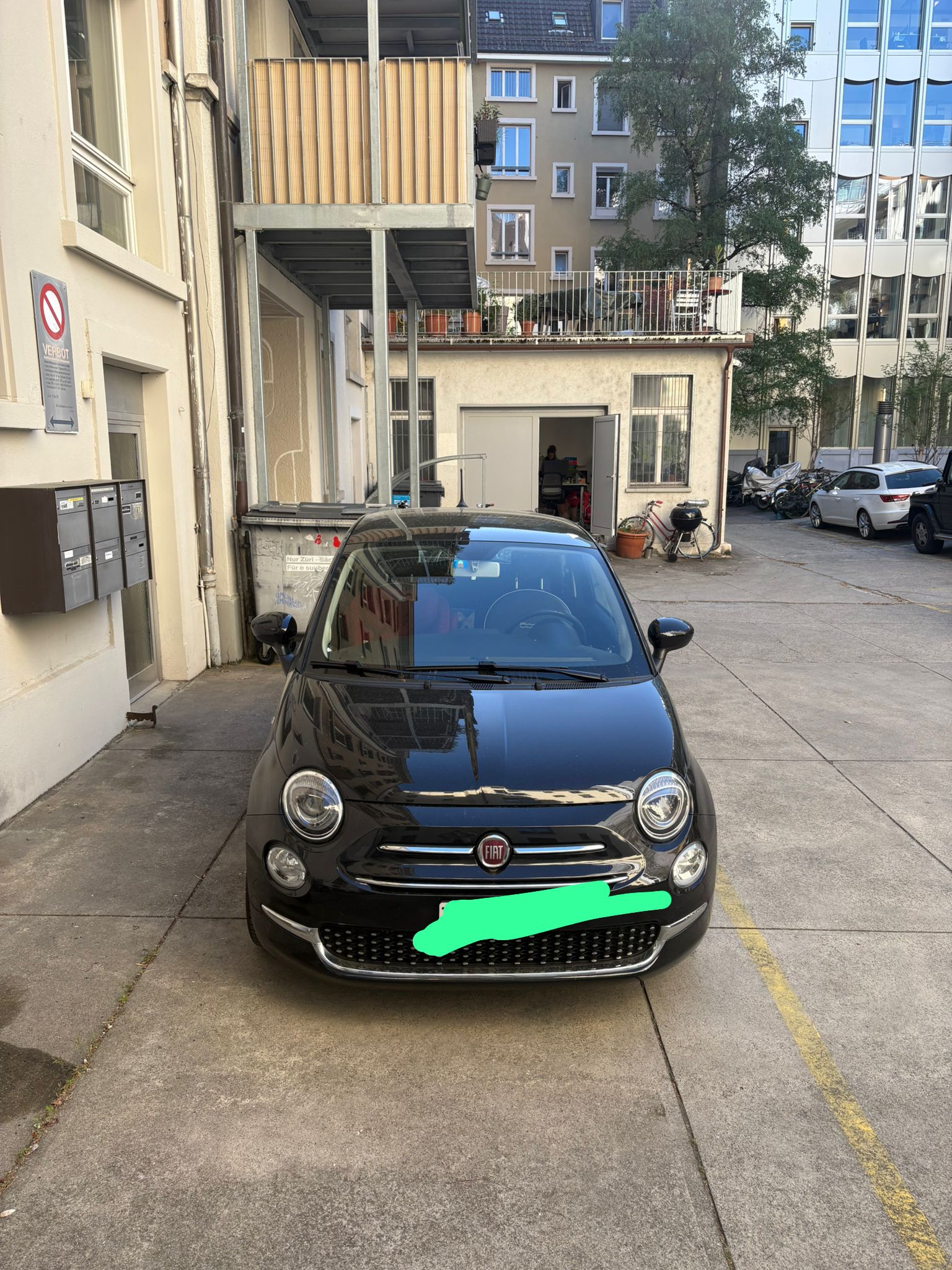 Car photo