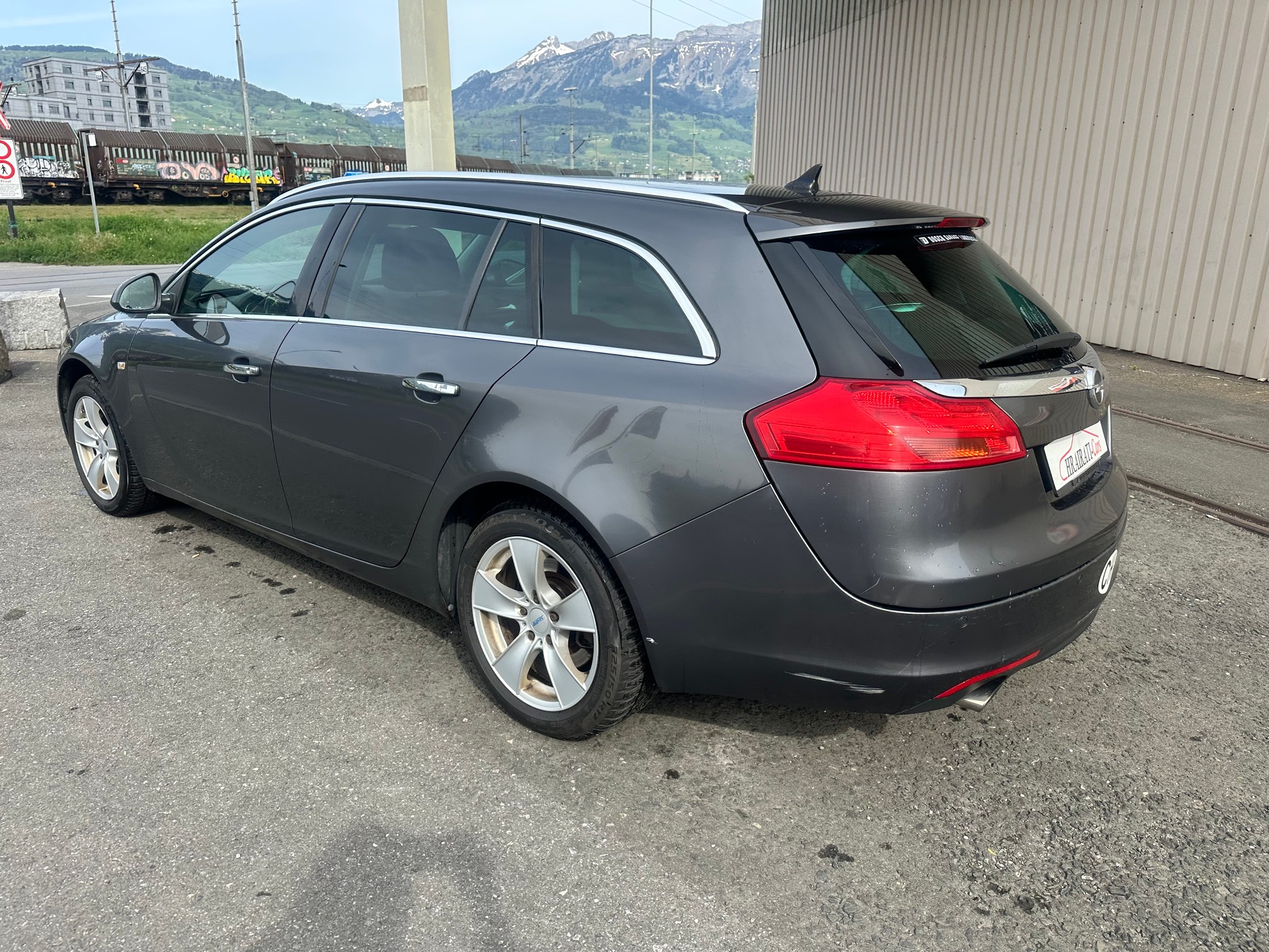 OPEL Insignia ST 2.0 Turbo Cosmo 4WD Aut.-image-4