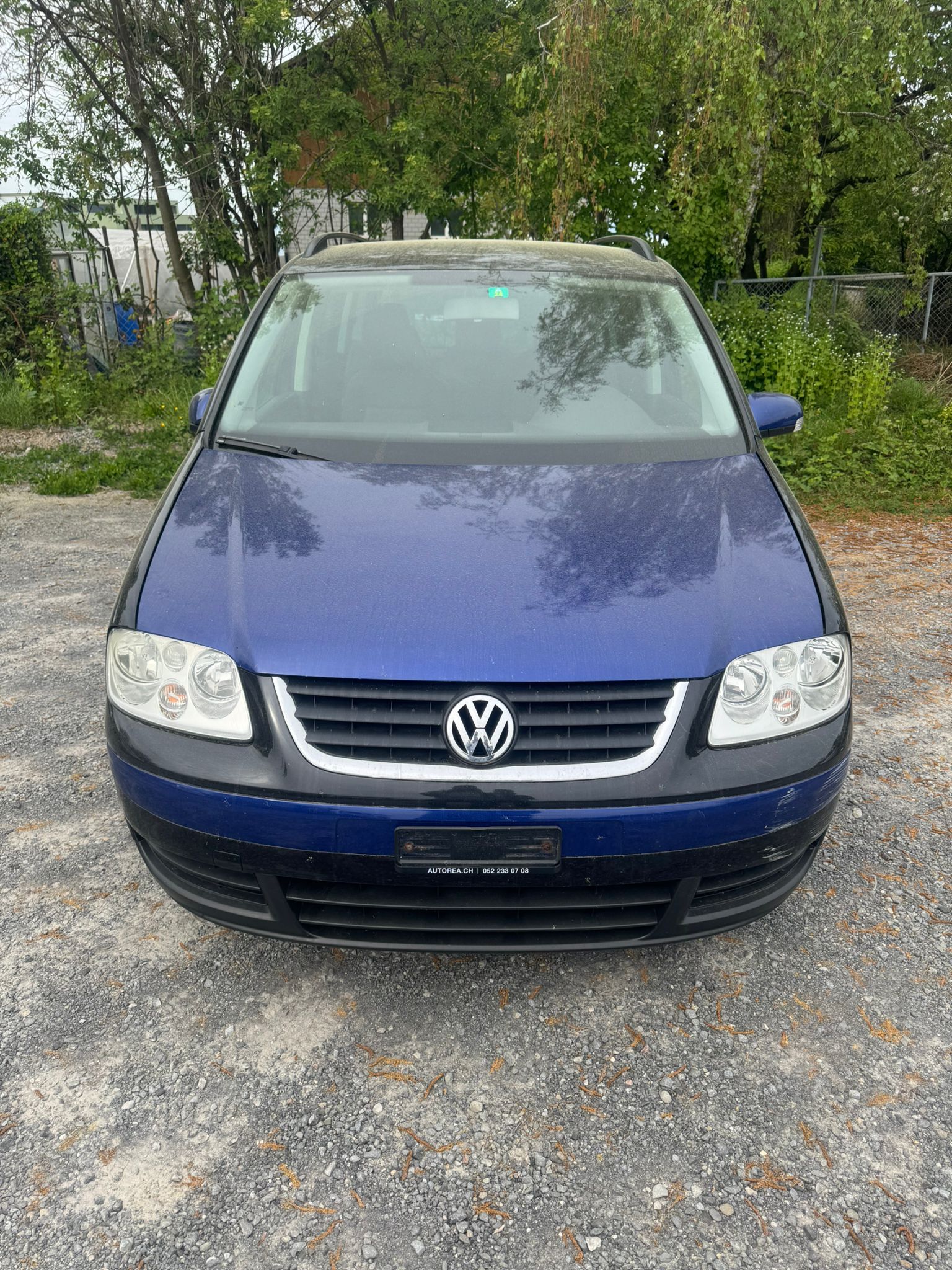 VW Touran 2.0 TDI Trendline-image-1