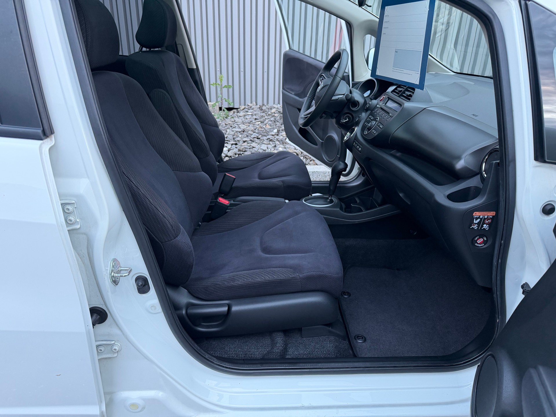 HONDA Jazz 1.3i Hybrid Elegance CVT-image-21