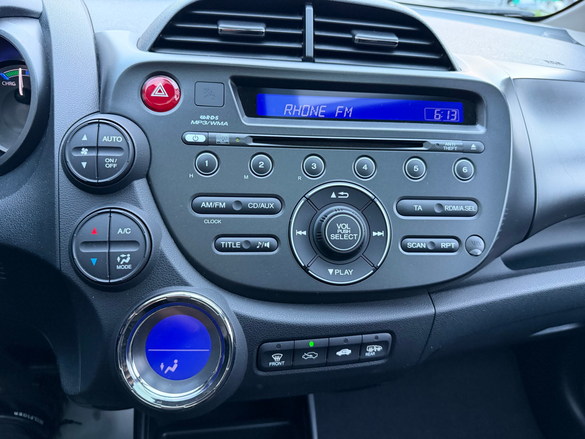 HONDA Jazz 1.3i Hybrid Elegance CVT-image-34