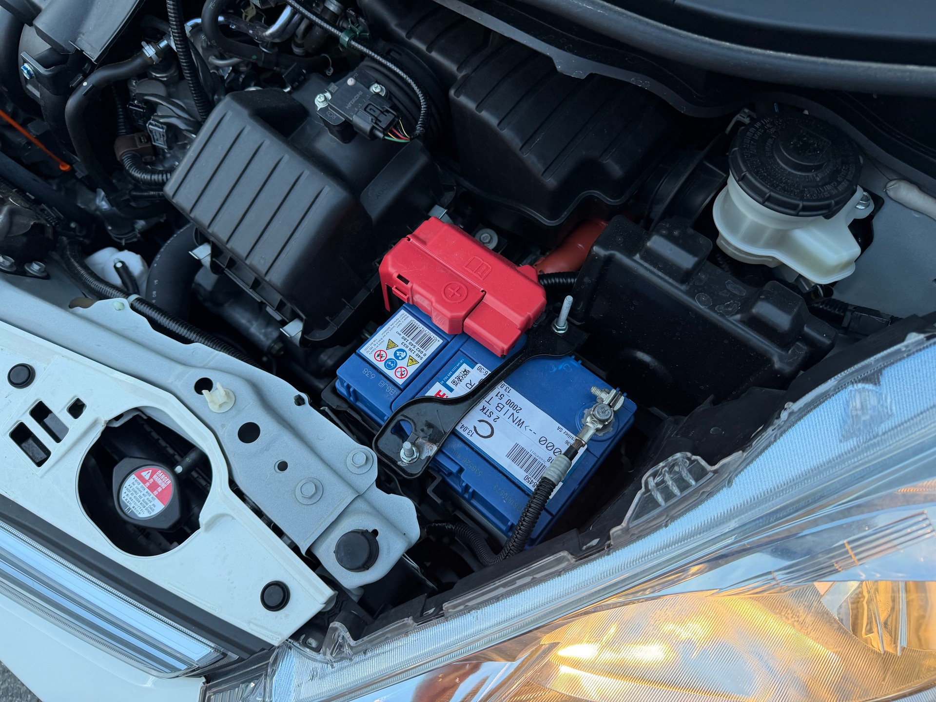 HONDA Jazz 1.3i Hybrid Elegance CVT-image-45