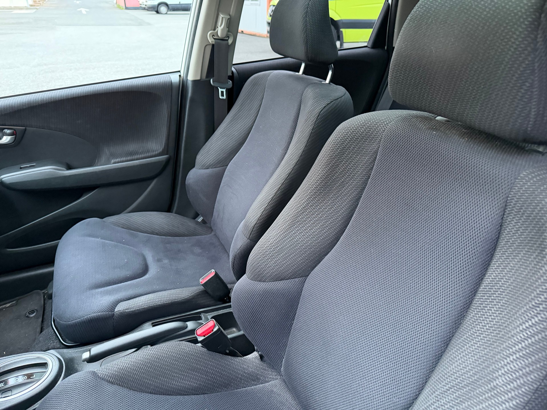 HONDA Jazz 1.3i Hybrid Elegance CVT-image-21