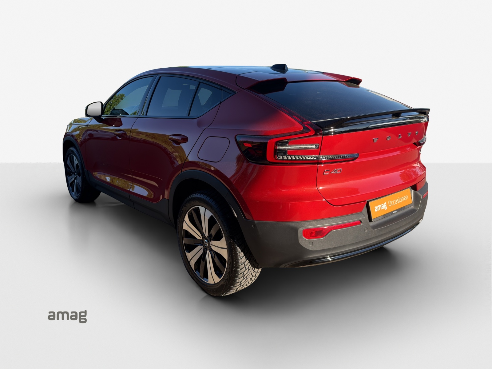 VOLVO C40 Recharge P8 Twin AWD Pure Electric Ultimate-image-2
