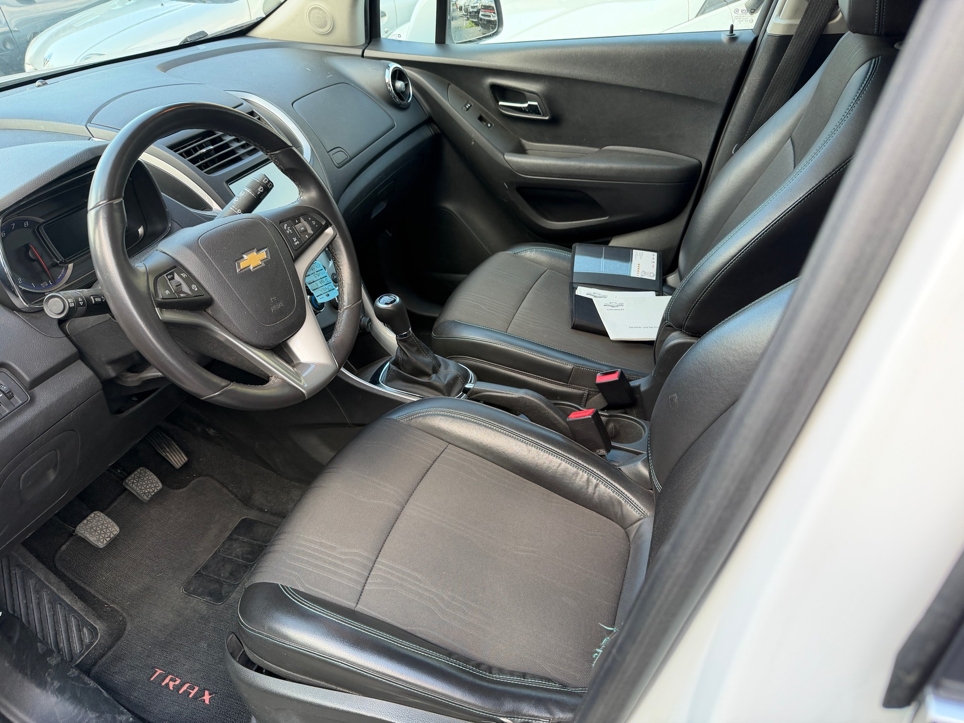 CHEVROLET Trax 1.4 T LT 4WD-image-5