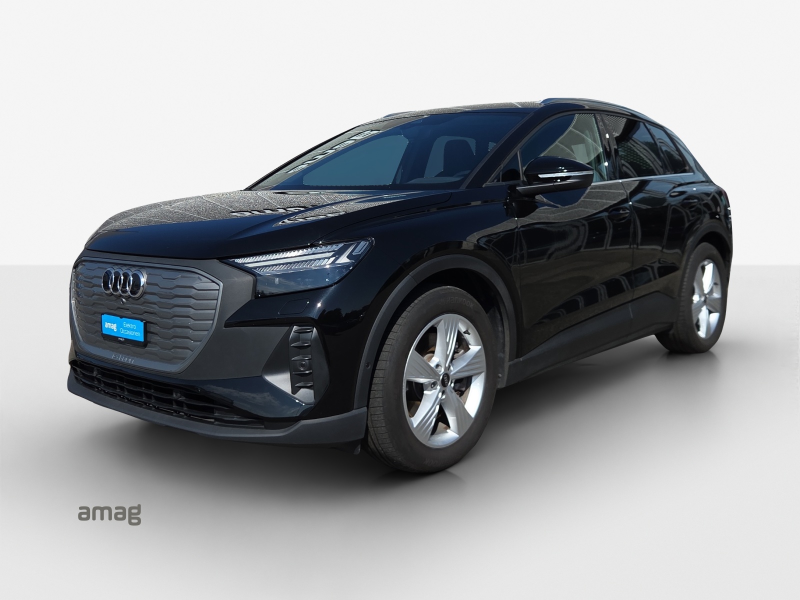 AUDI Q4 e-tron 45 quattro-image-0