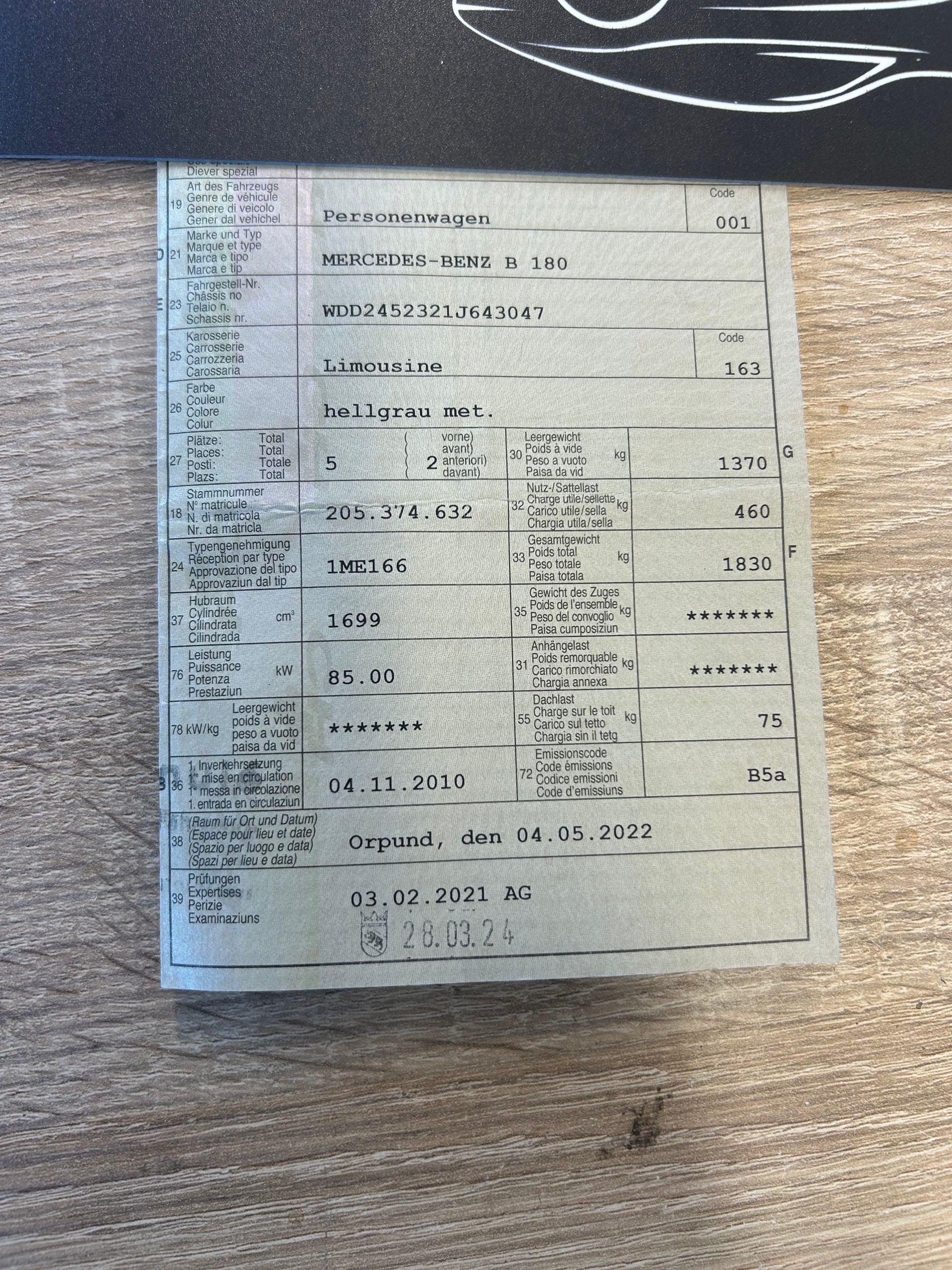MERCEDES-BENZ B 180 Selection Autotronic-image-12