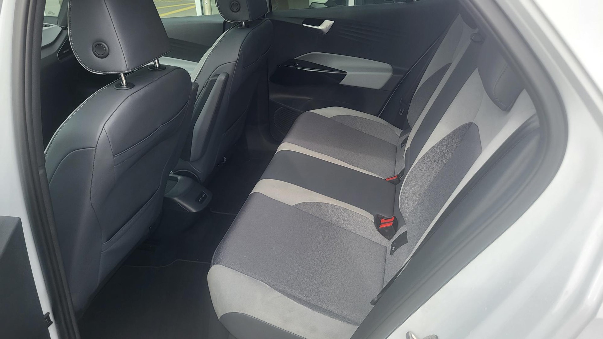 VW ID.3 Pro Performance 58 kWh Pro-image-8