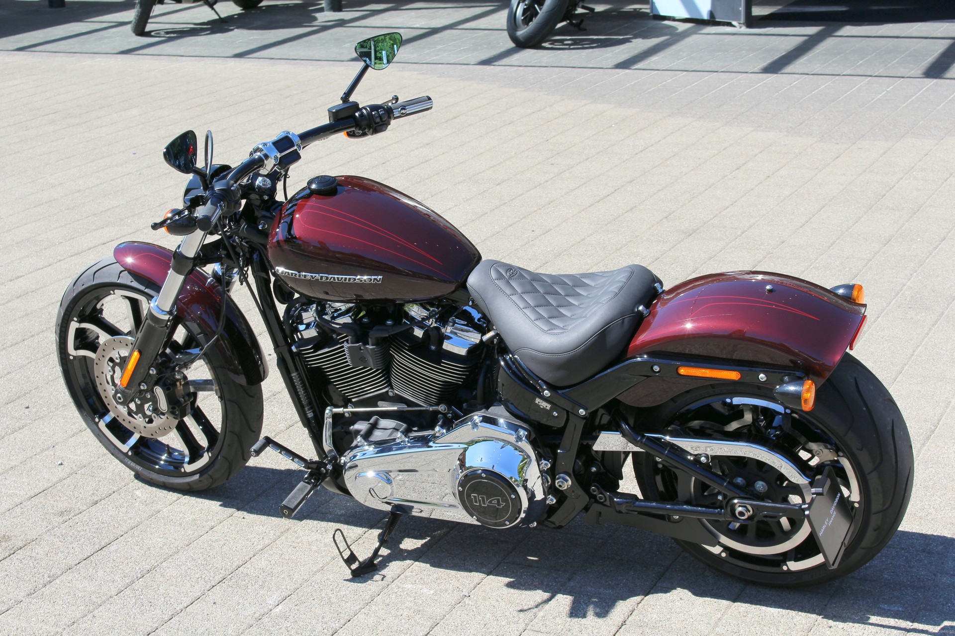 HARLEY-DAVIDSON FXBRS Breakout 114-showroom-element-3