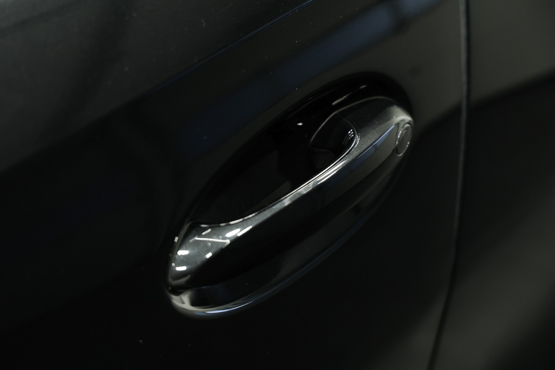 BMW X6 xDrive 48V 30d M Sport Steptronic-image-13