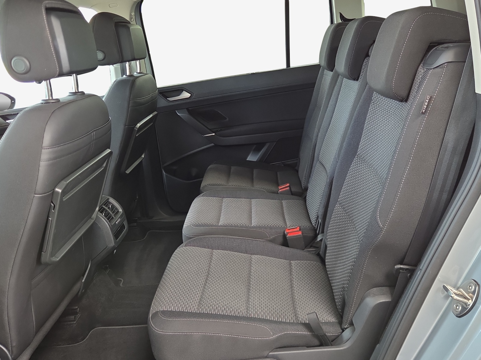VW Touran 1.5 TSI EVO Comfortline DSG-image-9