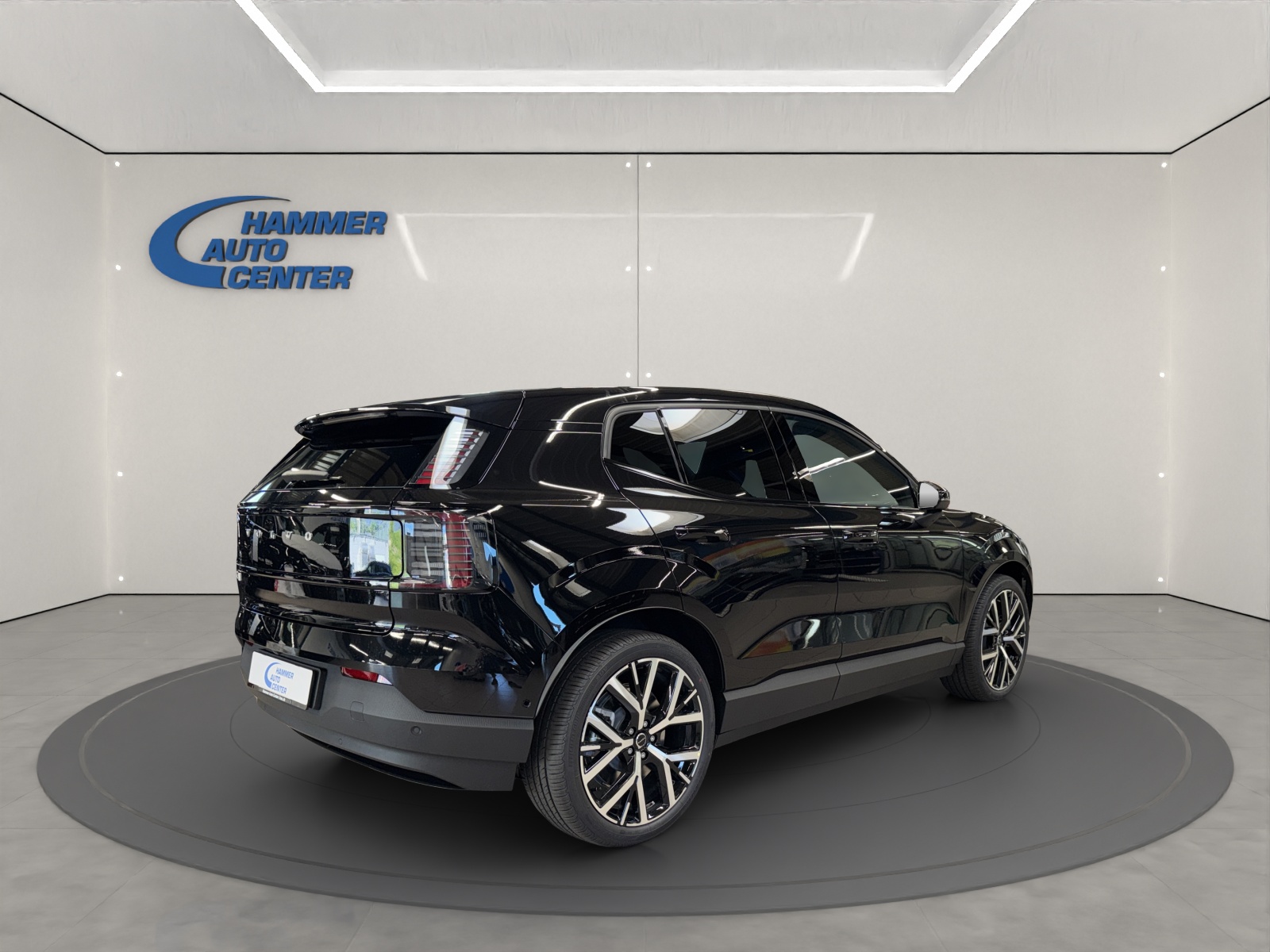 VOLVO EX30 E60 Twin Ultra Performance AWD-image-4