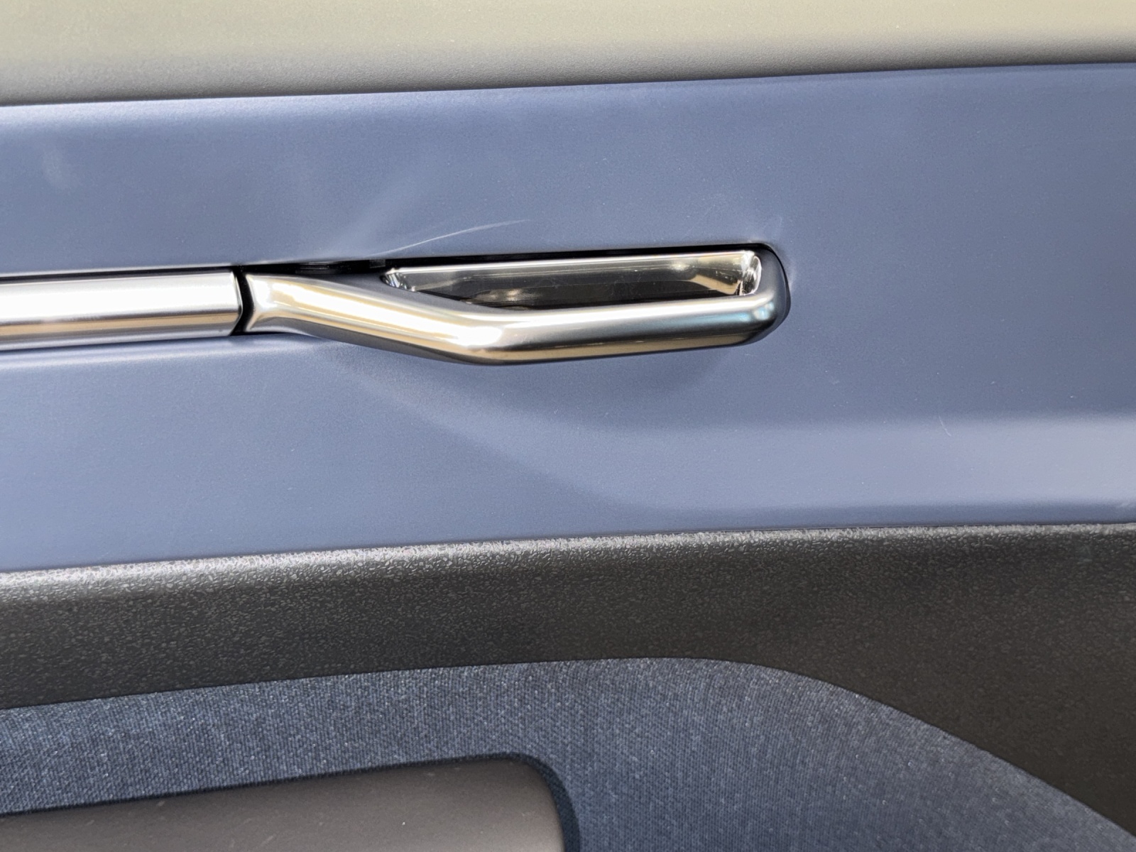 VOLVO EX30 E60 Twin Ultra Performance AWD-image-13