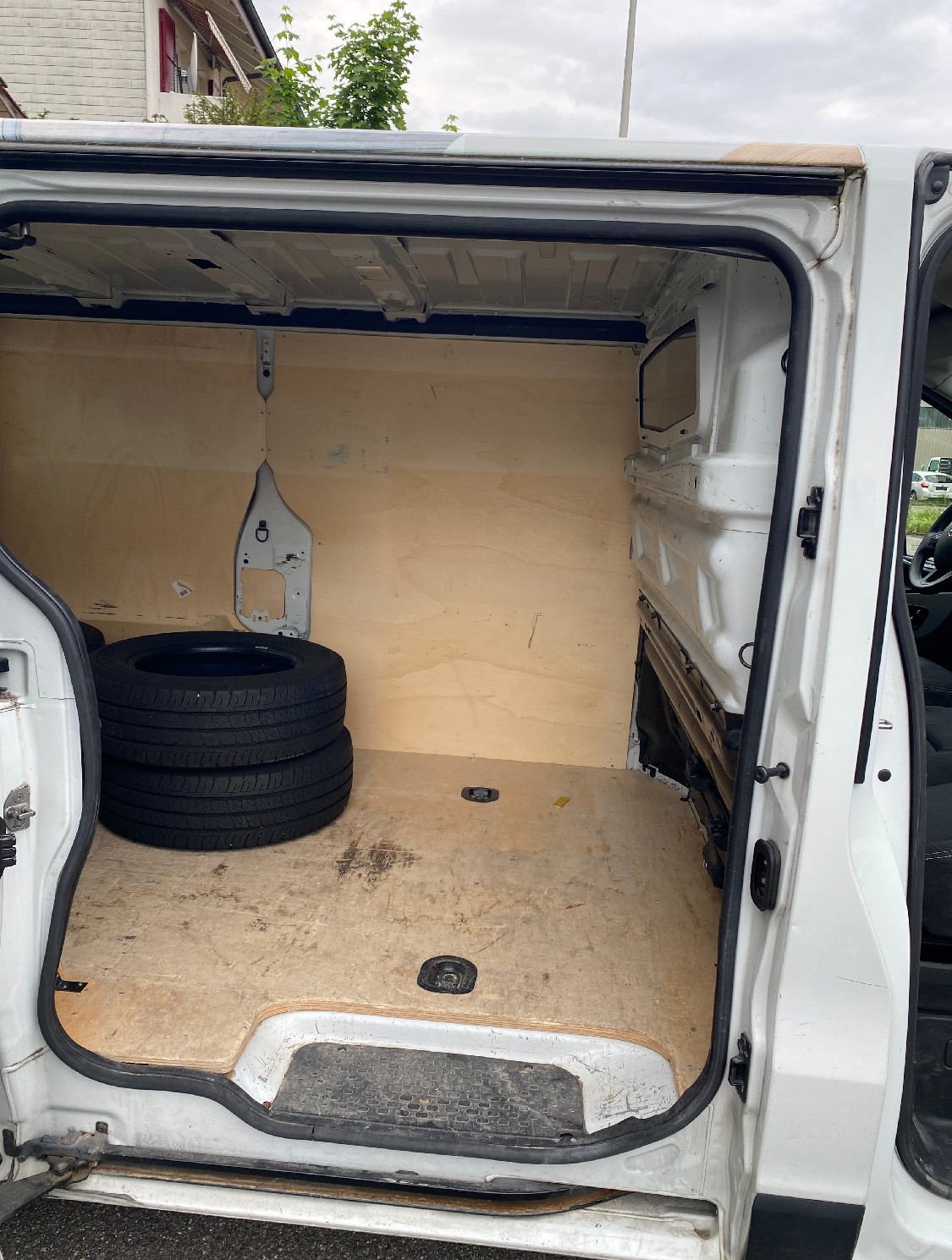 NISSAN NV300 dCi 120 2.9 L1H1 Eco-image-11