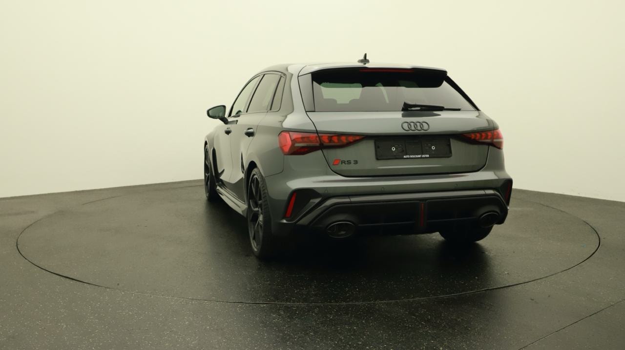 AUDI RS3 Sportback 2.5 TSI quattro S-tronic-image-3