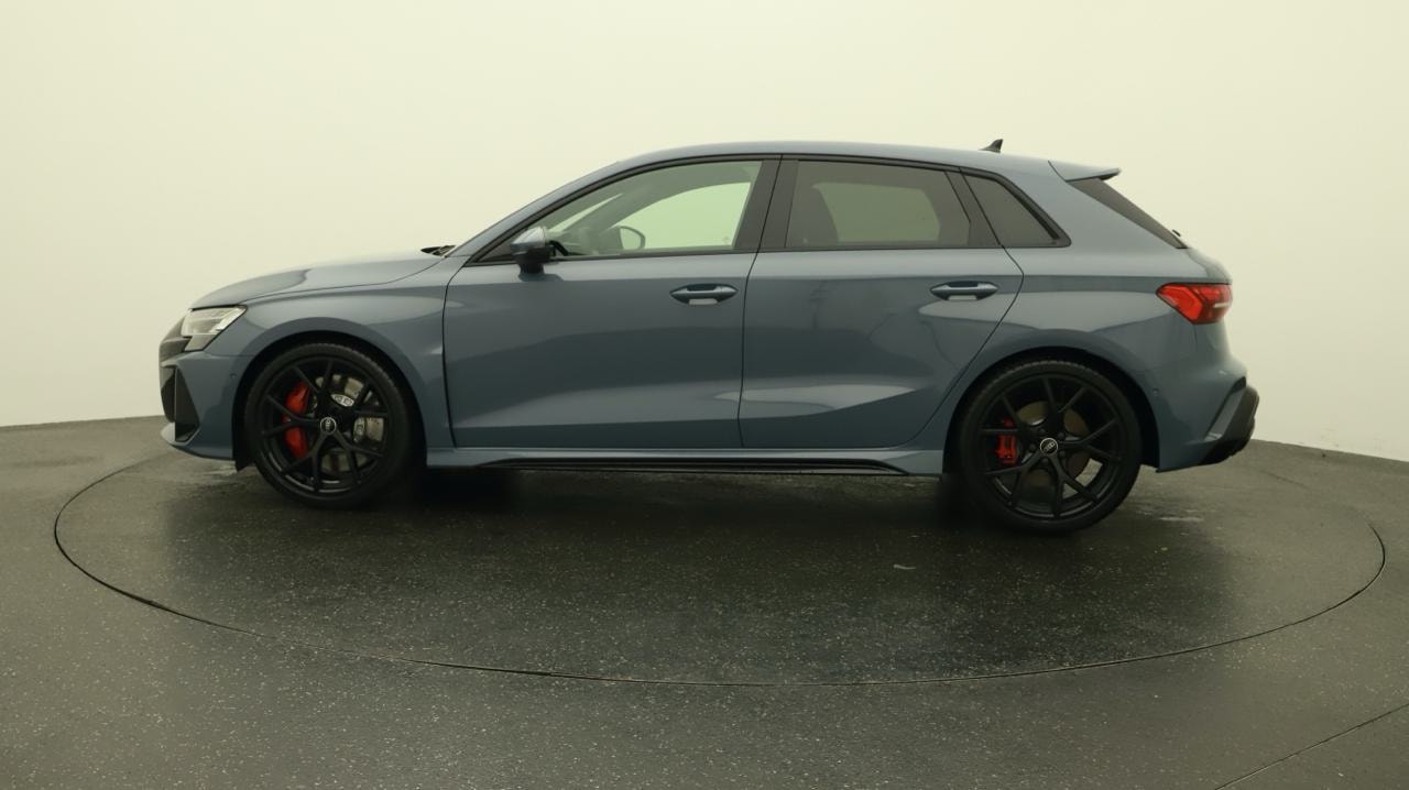 AUDI RS3 Sportback 2.5 TSI quattro S-tronic-image-1