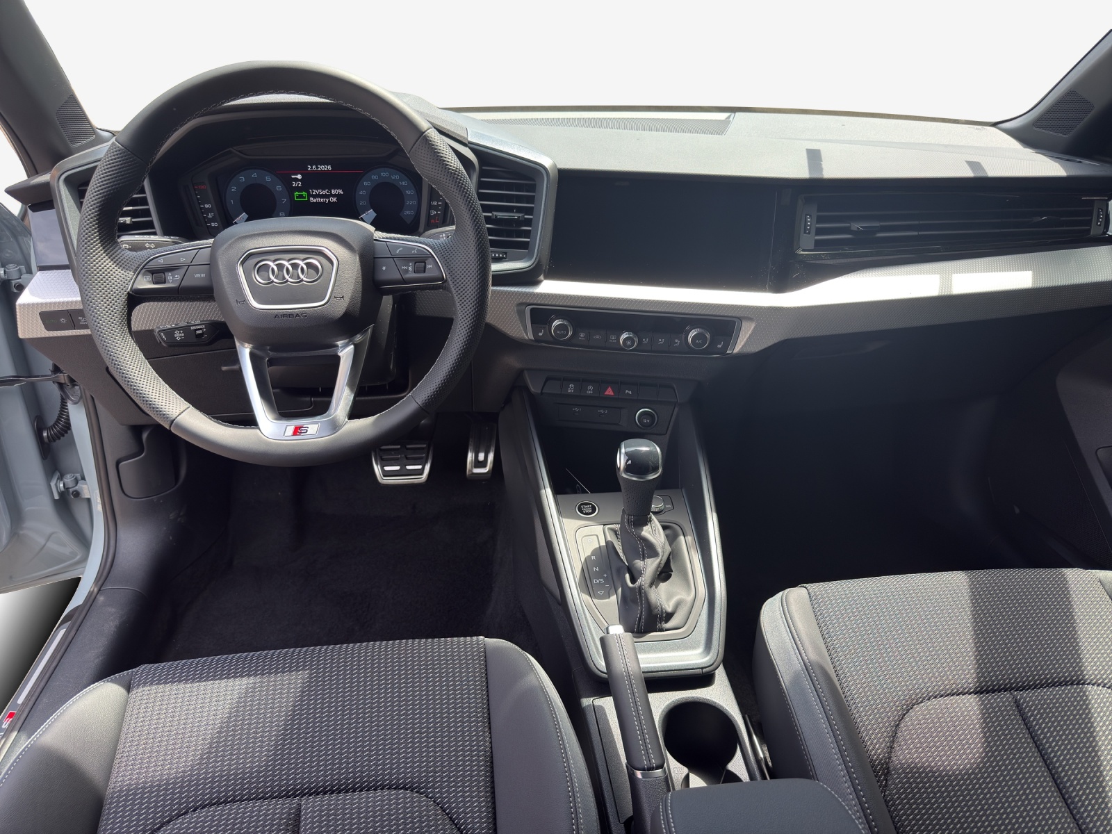 AUDI A1 Sportback 30 TFSI Attraction S-tronic-image-9