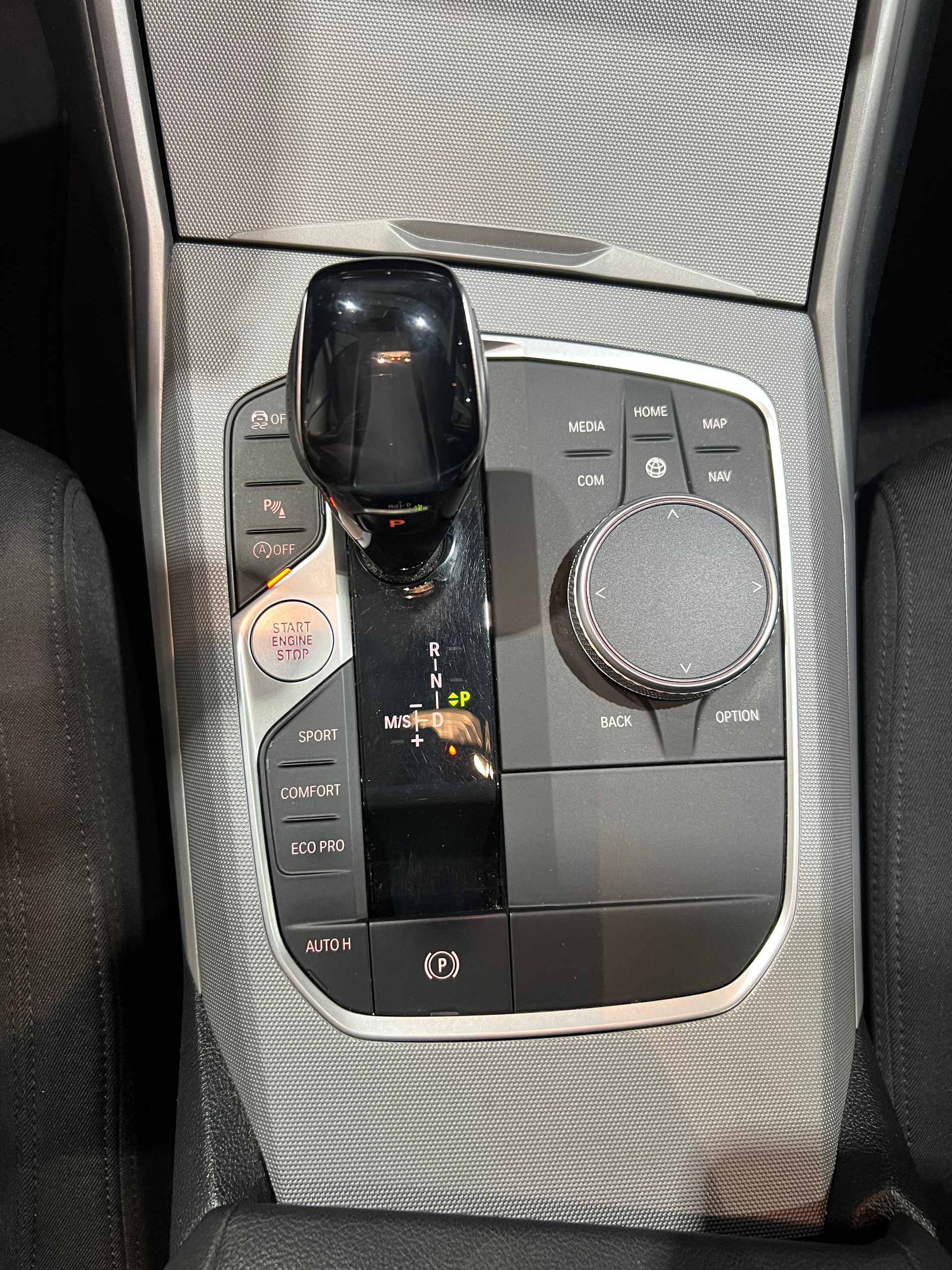 BMW 320d xDrive Touring Steptronic**Frisch ab MFK**-image-11
