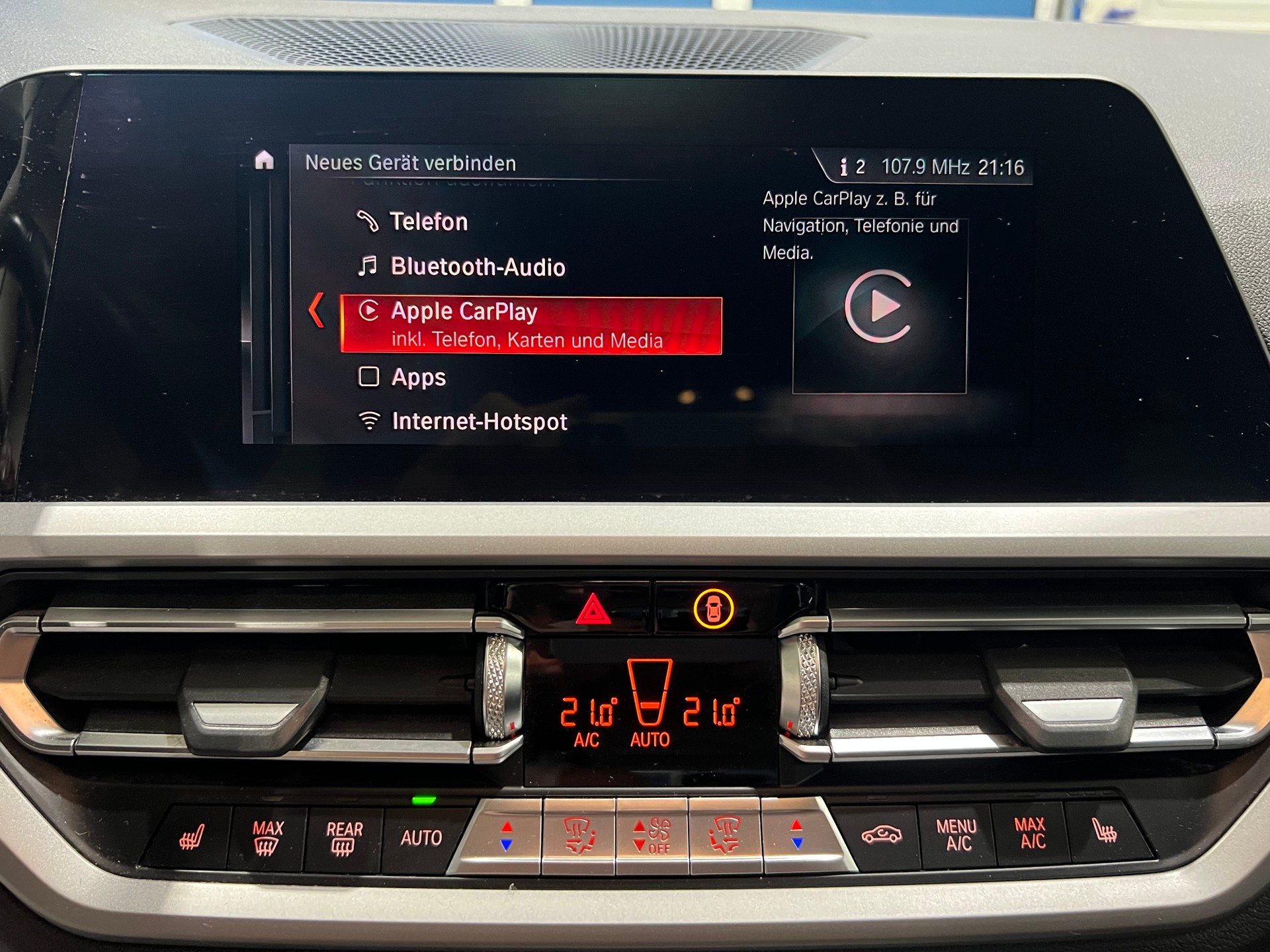 BMW 320d xDrive Touring Steptronic**Frisch ab MFK**-image-10