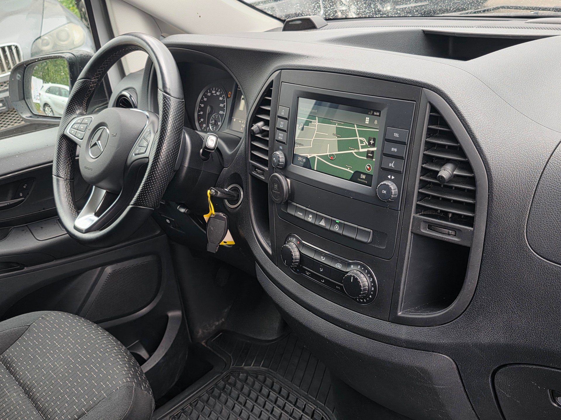 MERCEDES-BENZ Vito 114 CDI Extralang 9G-Tronic 4Matic ** Automat ** Navi ** Klima **Anhängerkupplung ** Nutzlast 810KG **-image-13