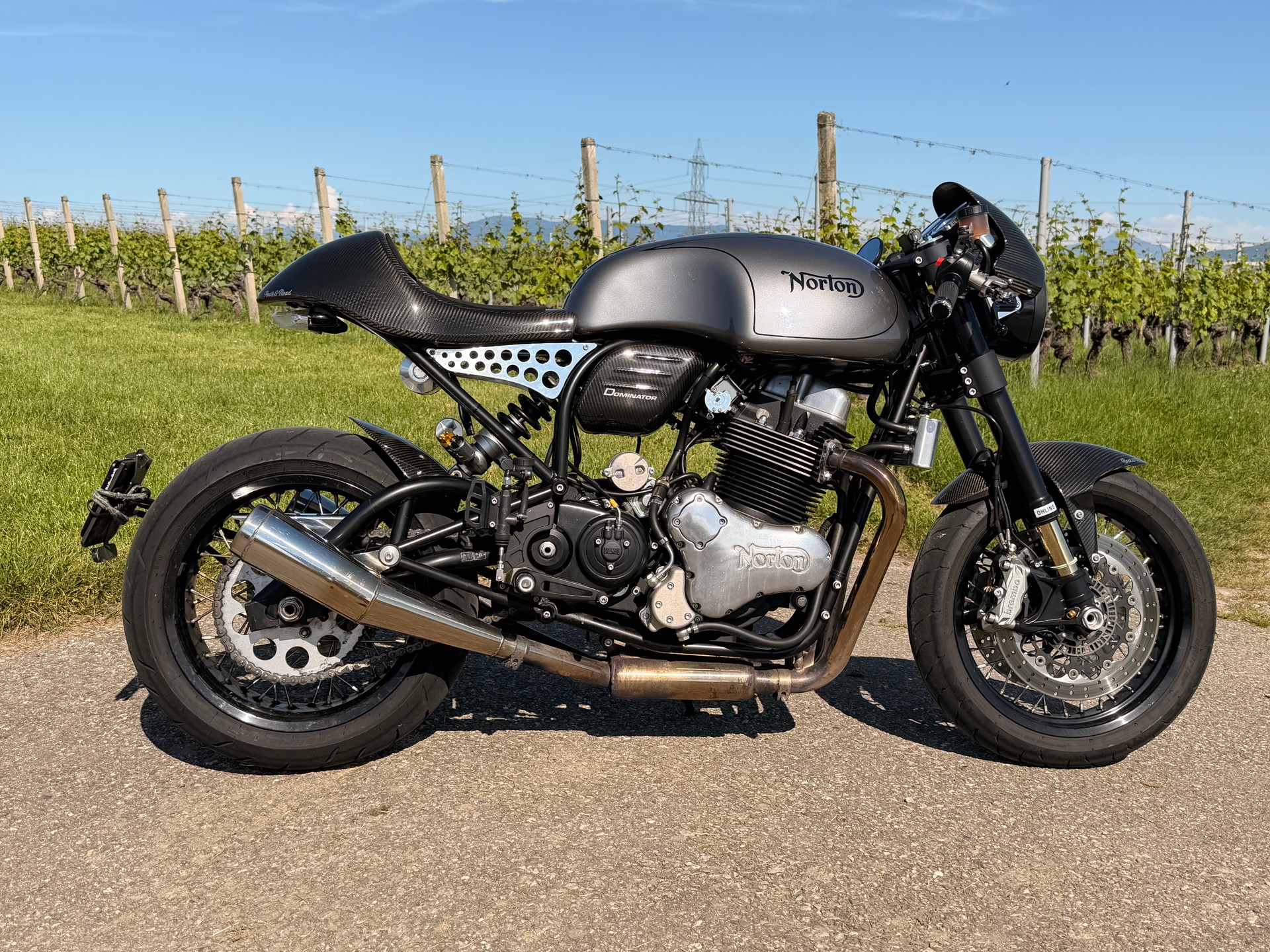 NORTON Dominator