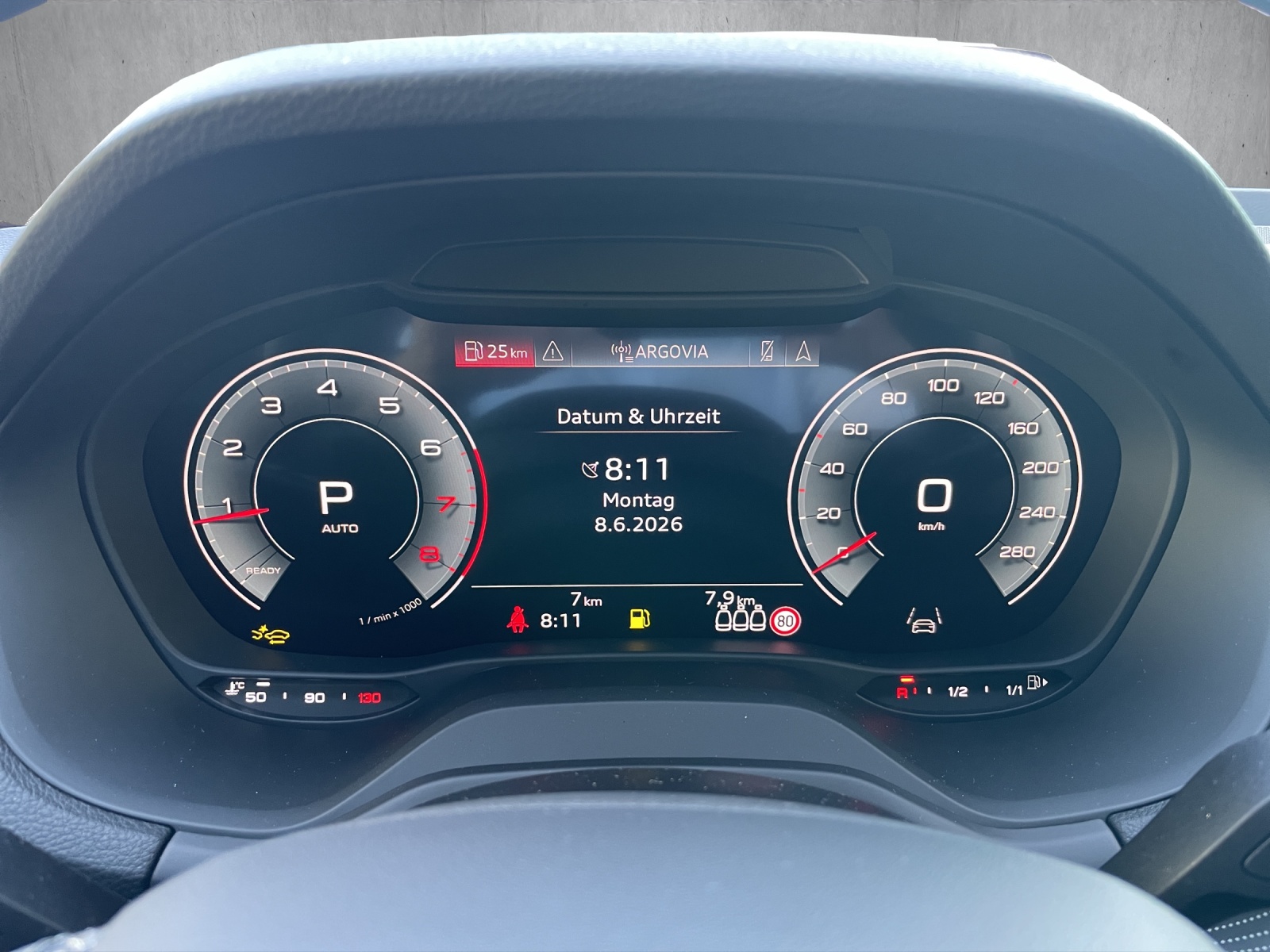 AUDI Q2 40 TFSI S line Attraction quattro S-tronic-image-10