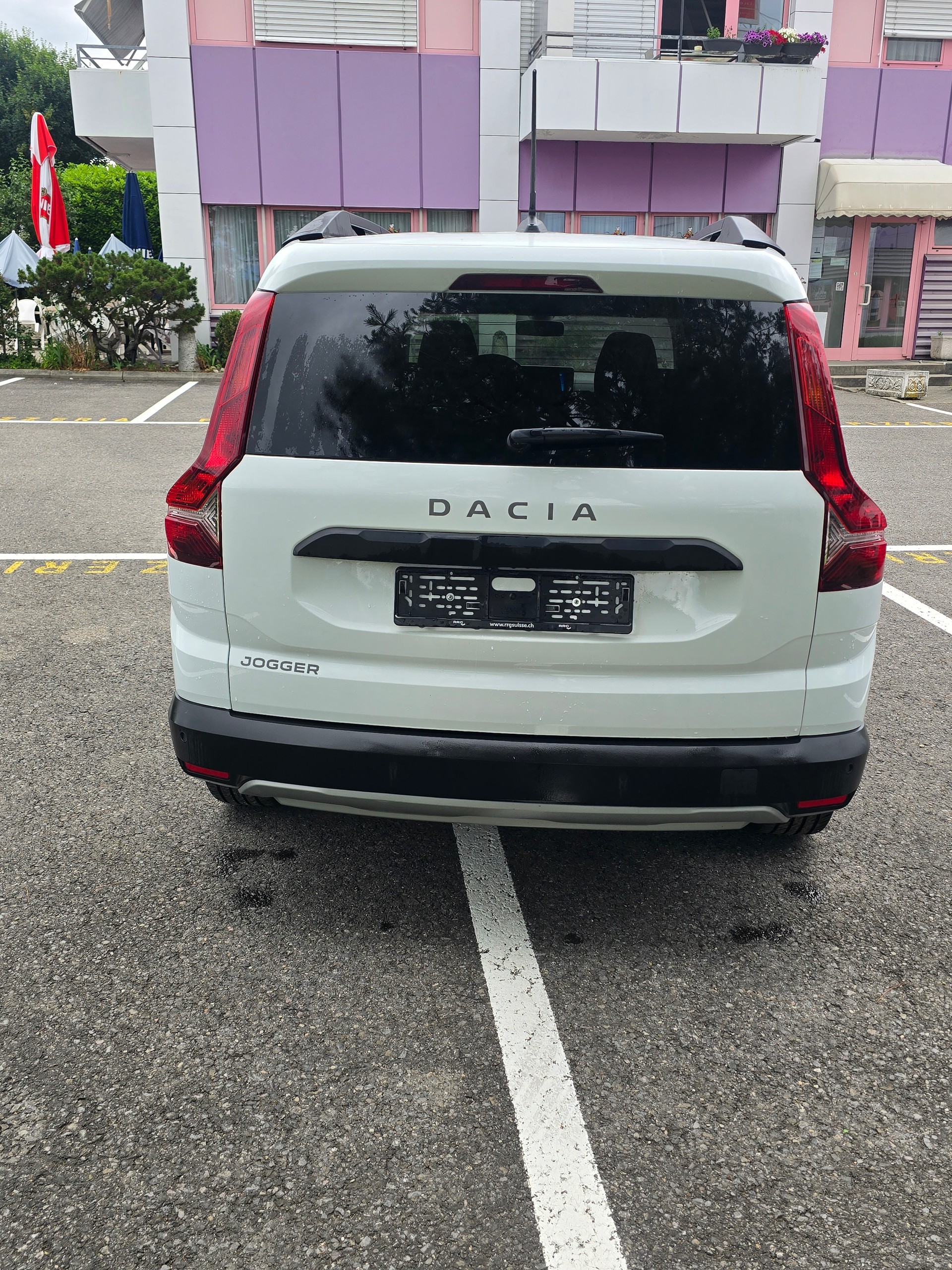 DACIA Jogger TCe 110 Comfort-image-4