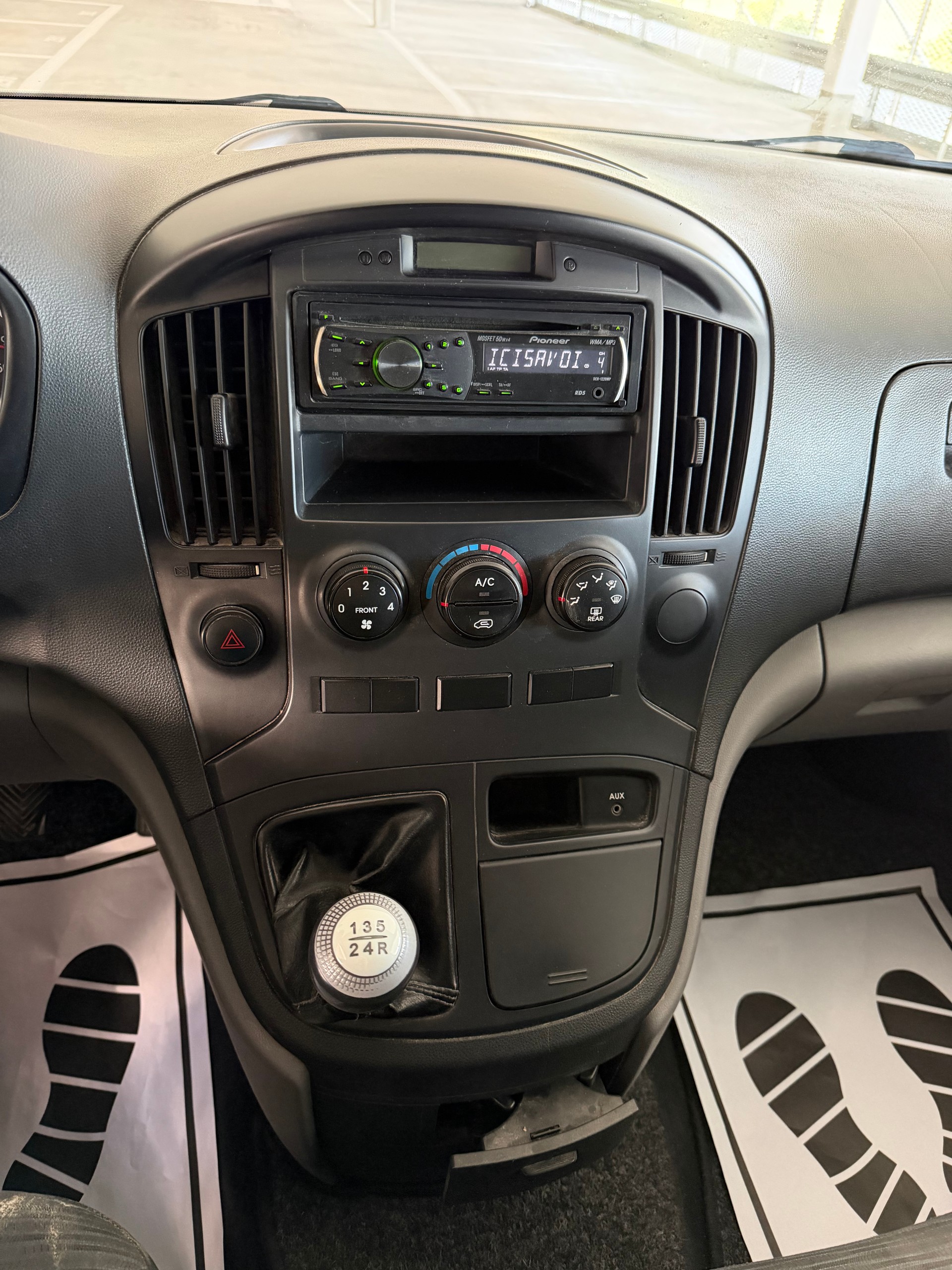 HYUNDAI H-1 Cargo - 5 porte - Climation - Expertise du jour-image-13