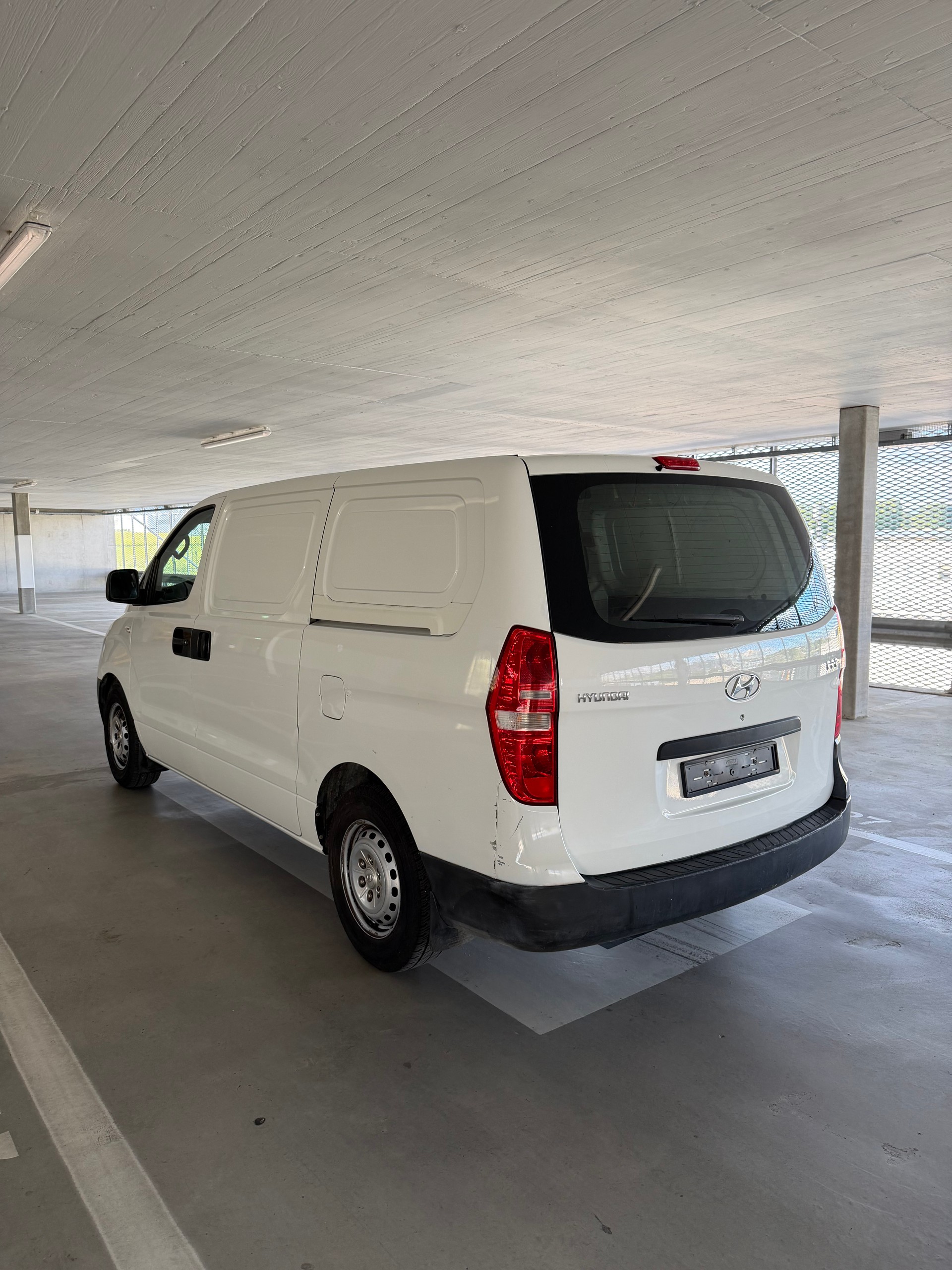 HYUNDAI H-1 Cargo - 5 porte - Climation - Expertise du jour-image-4