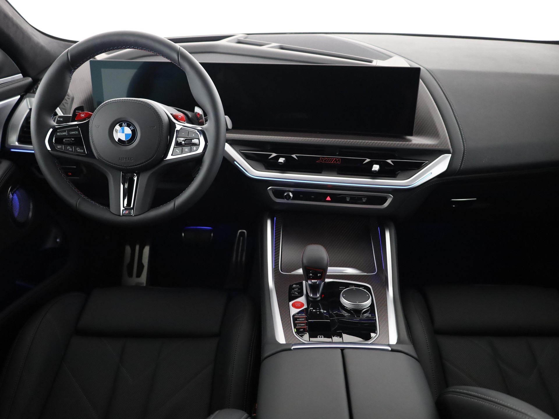 BMW XM Label Plug-in Hybrid-image-15