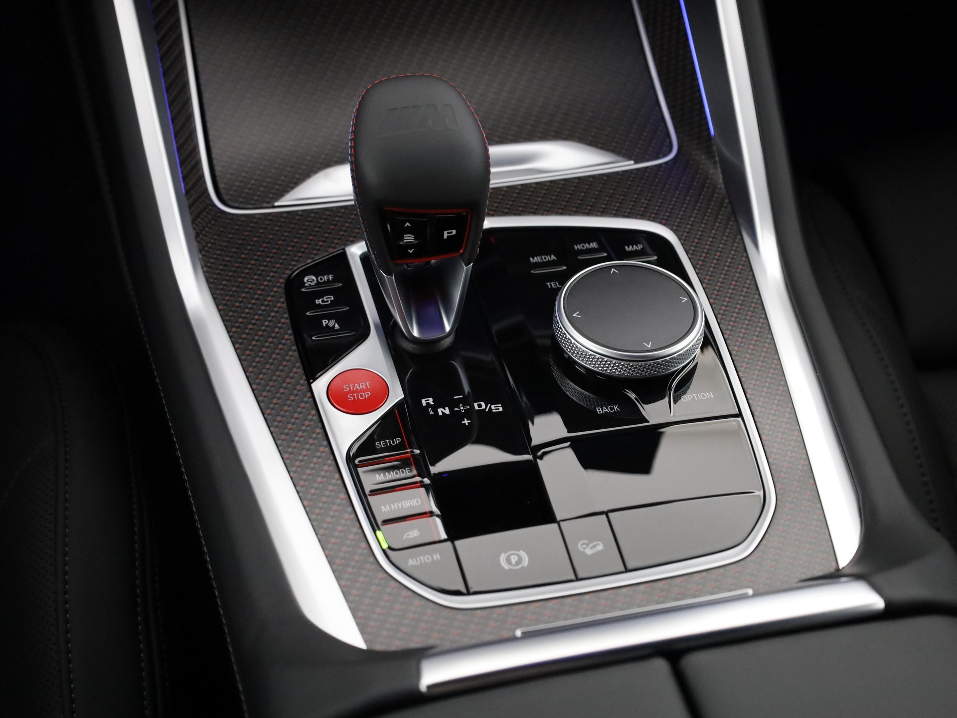 BMW XM Label Plug-in Hybrid-image-16