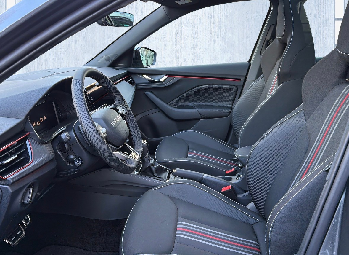 SKODA 1.5 TSI Monte Carlo DSG-image-3