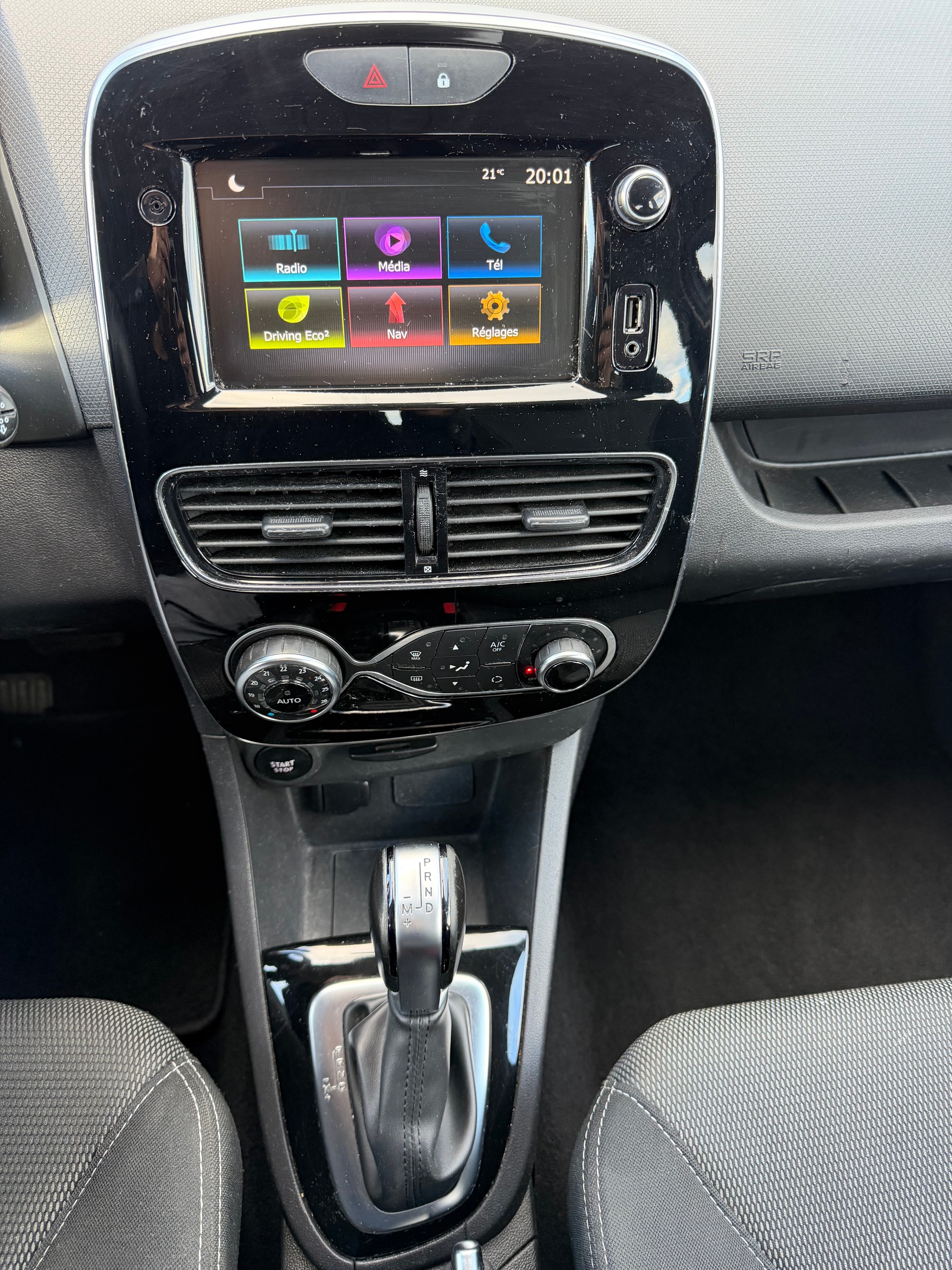 RENAULT Clio 1.5 dCi Intens EDC-image-5