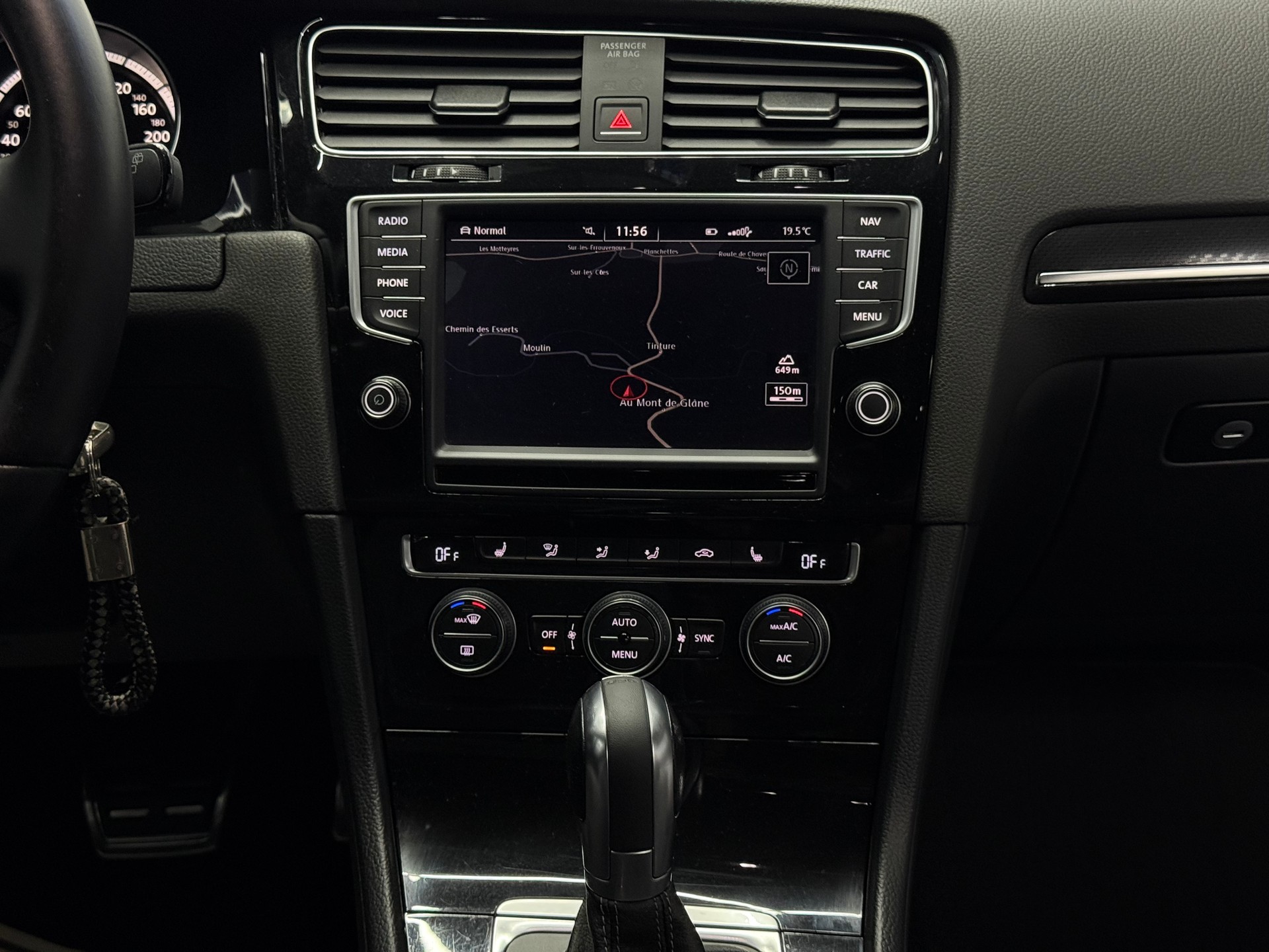 VW Golf 2.0 TSI R 4Motion DSG-image-10