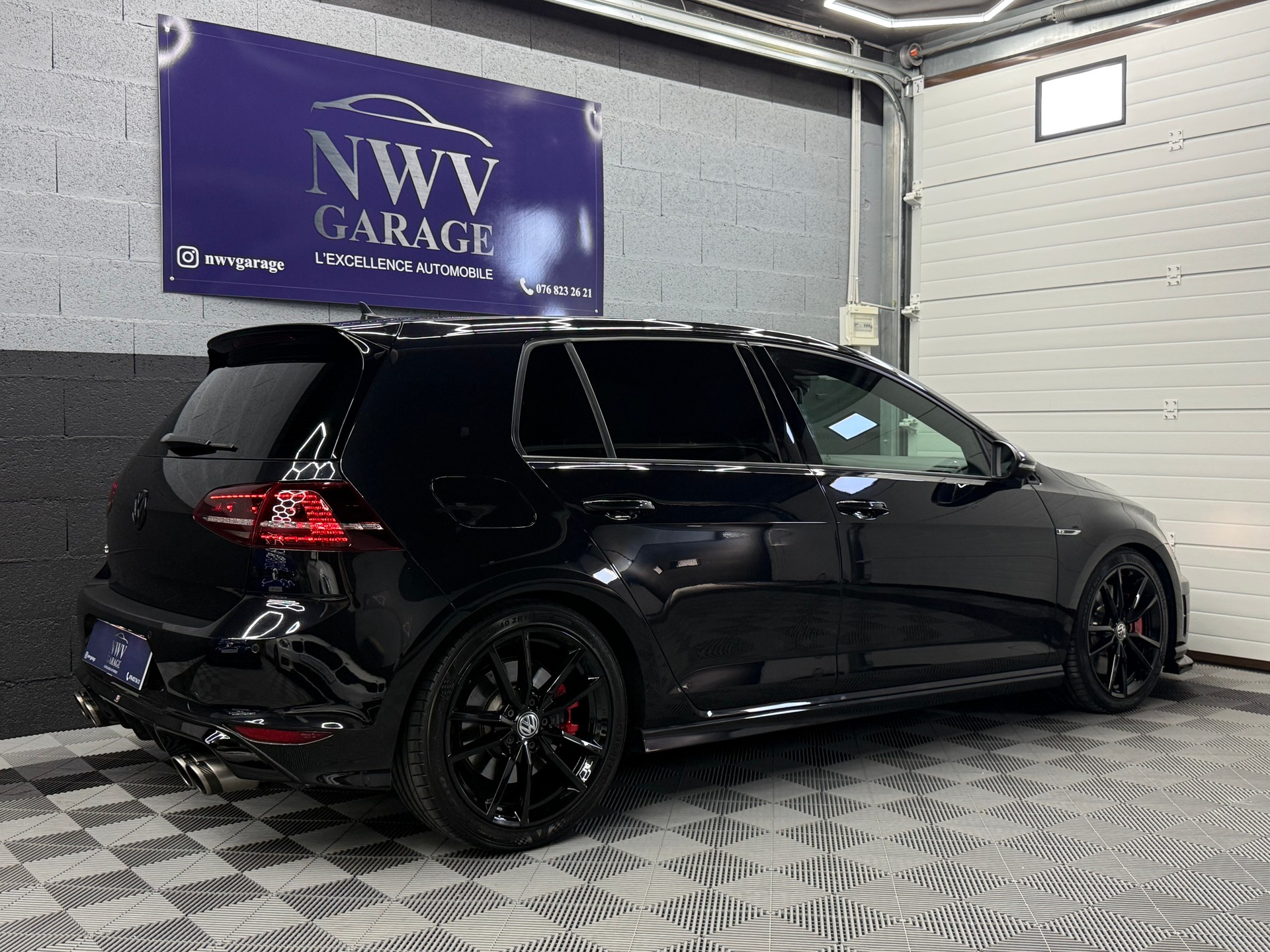 VW Golf 2.0 TSI R 4Motion DSG-image-5