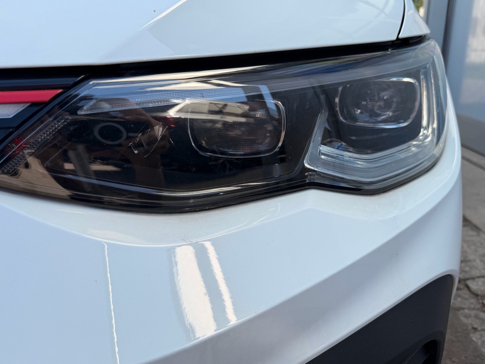 VW Golf GTI CLUBSPORT *** VOLLAUSSTATTUNG MIT AKRAPOVIC AUSPUFFANLAGE ***-image-6
