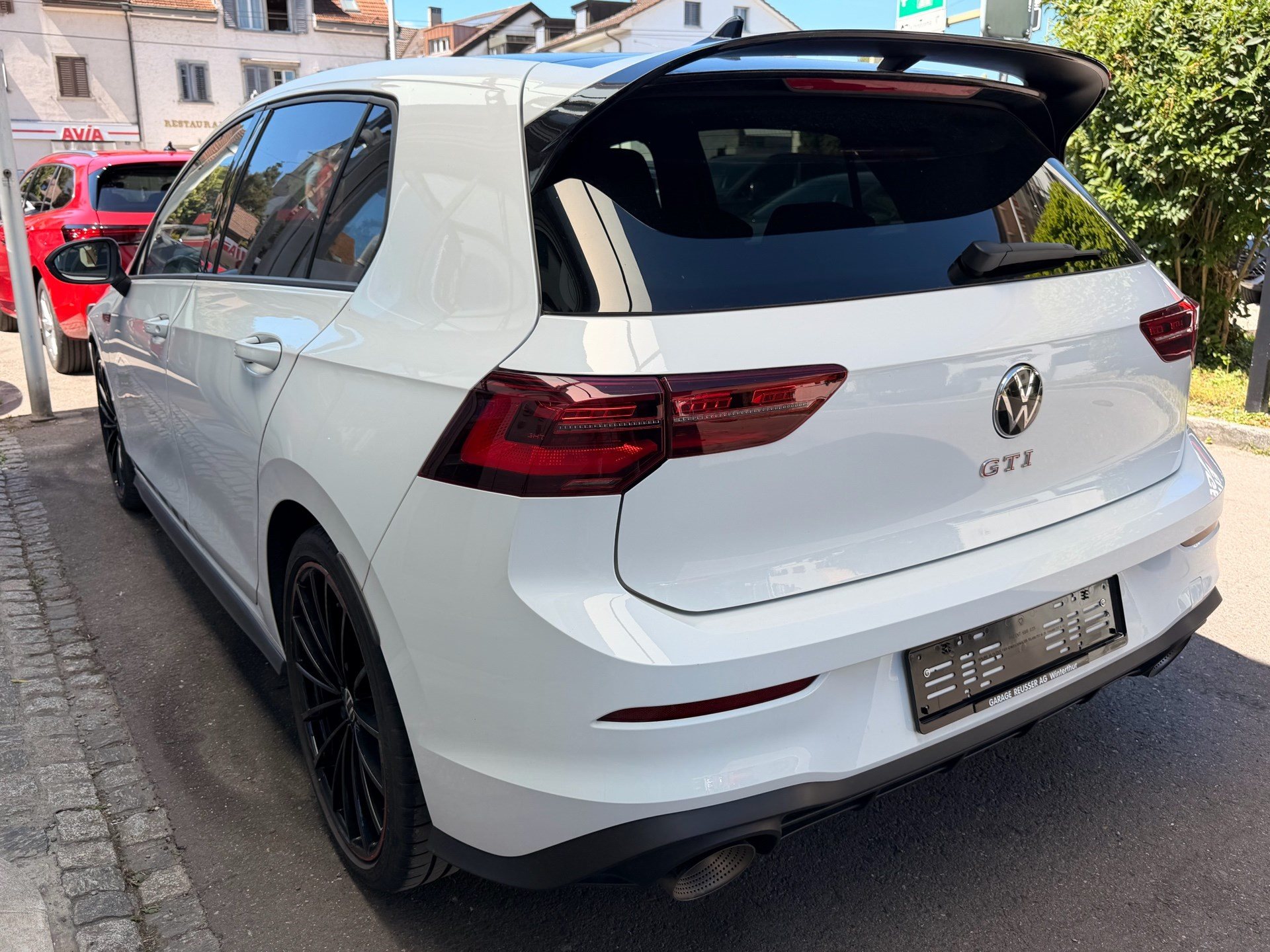VW Golf GTI CLUBSPORT *** VOLLAUSSTATTUNG MIT AKRAPOVIC AUSPUFFANLAGE ***-image-5
