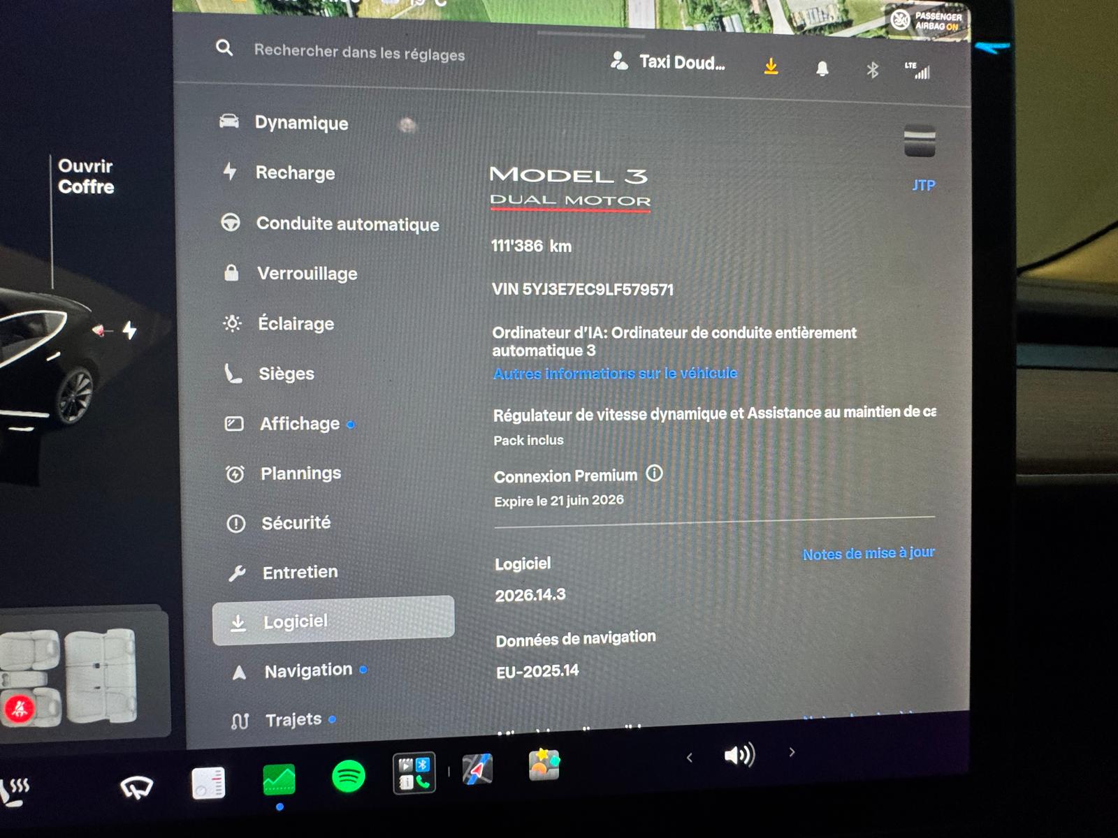 TESLA Model 3 Performance Dual Motor AWD-image-18