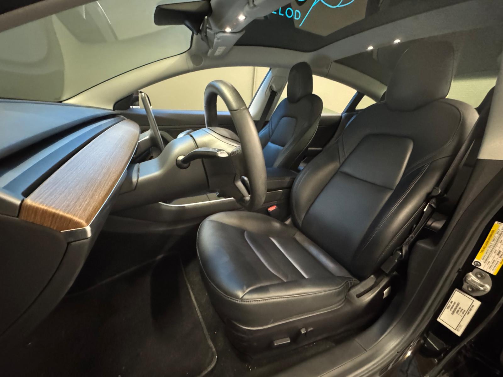 TESLA Model 3 Performance Dual Motor AWD-image-9