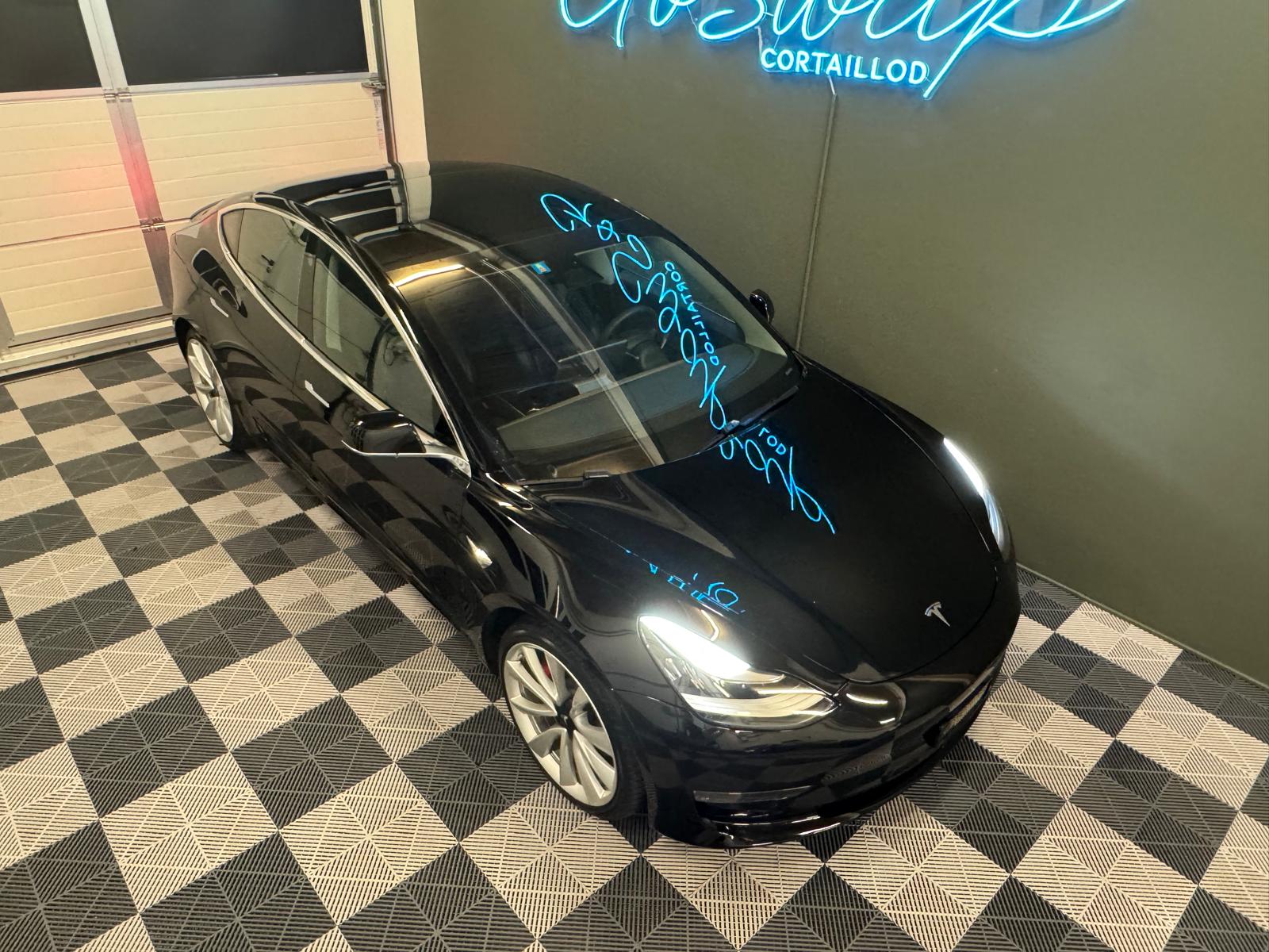 TESLA Model 3 Performance Dual Motor AWD-image-6